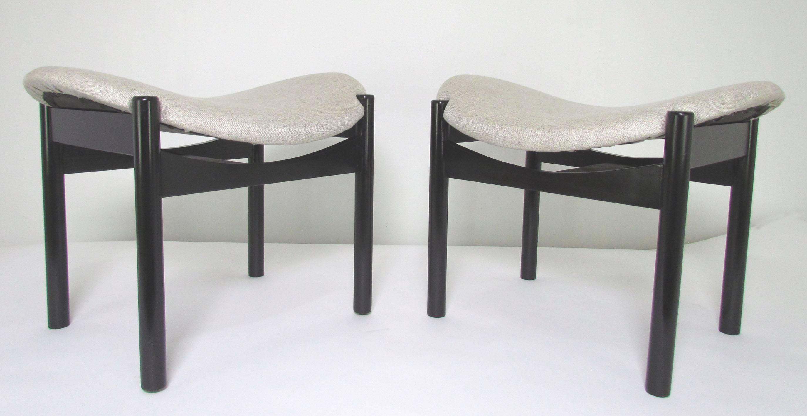 Mid-20th Century Rare Pair of Arthur Umanoff Midcentury Stools or Benches