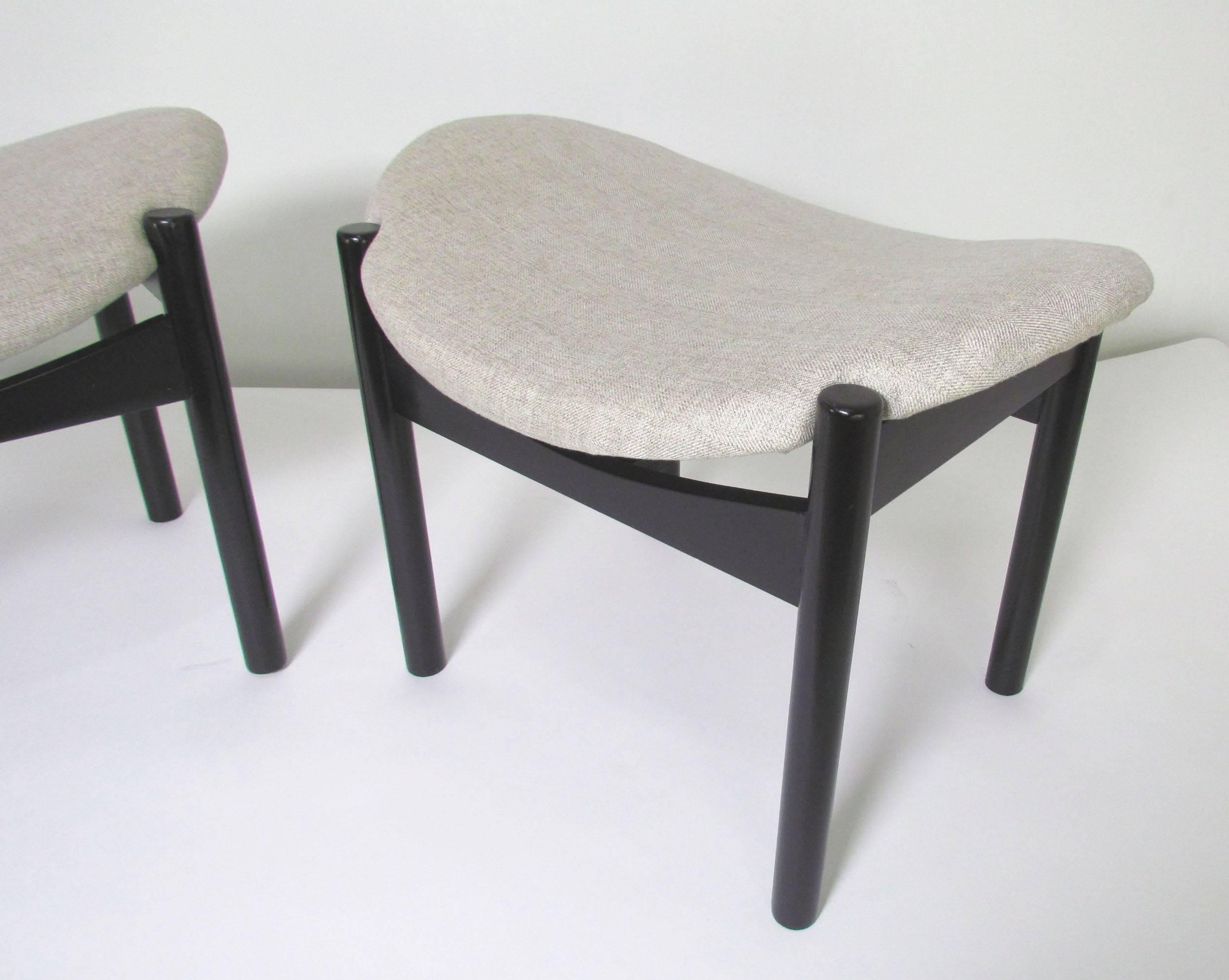 Mid-Century Modern Rare Pair of Arthur Umanoff Midcentury Stools or Benches