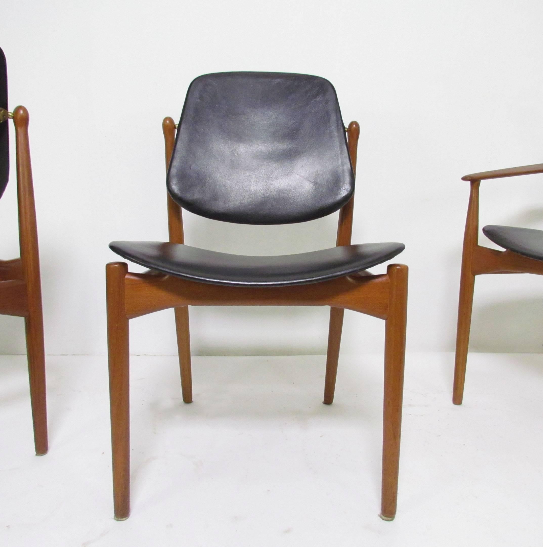 Set of Six Arne Vodder Teak & Leather Danish Dining Chairs, France & Daverkosen In Good Condition In Peabody, MA