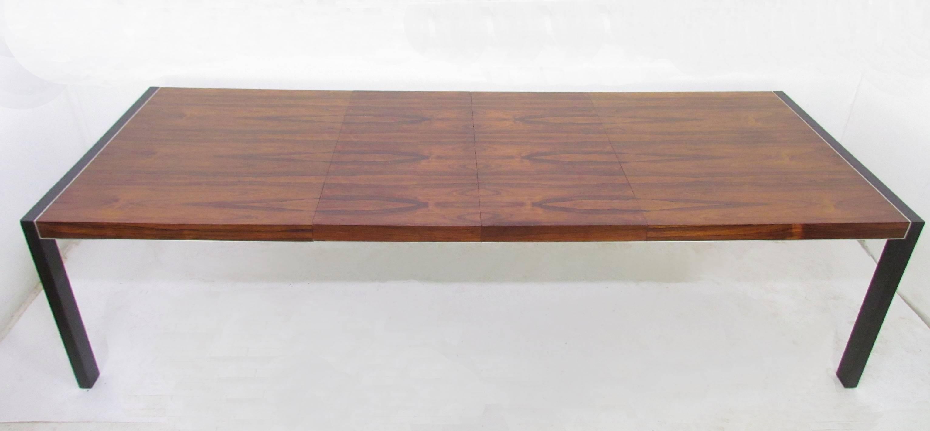 Mid-20th Century Rosewood Dining Table with Two Leaves by Robert Baron for Glenn of California