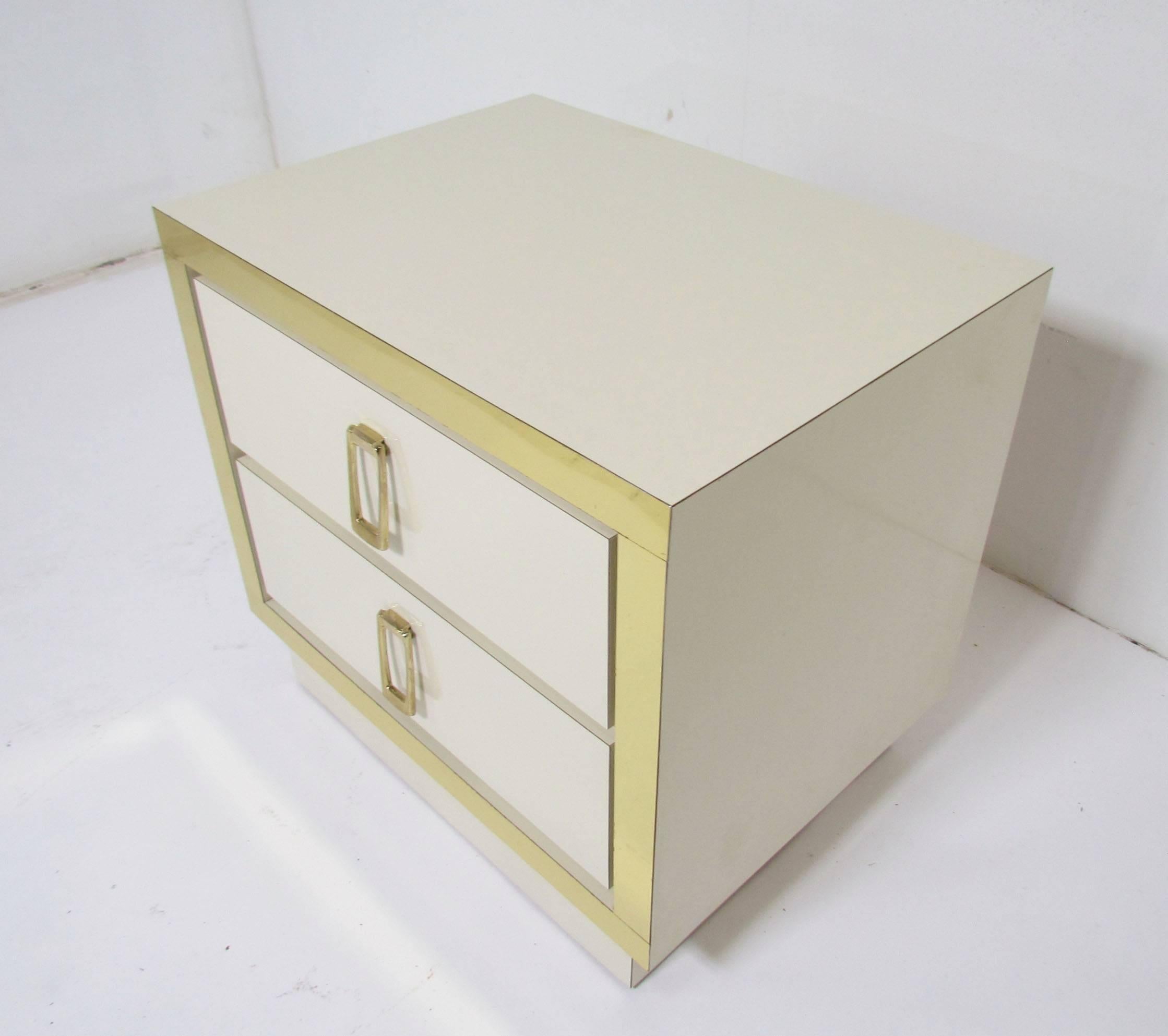 American Pair of Hollywood Regency Style Nightstands with Brass Hardware