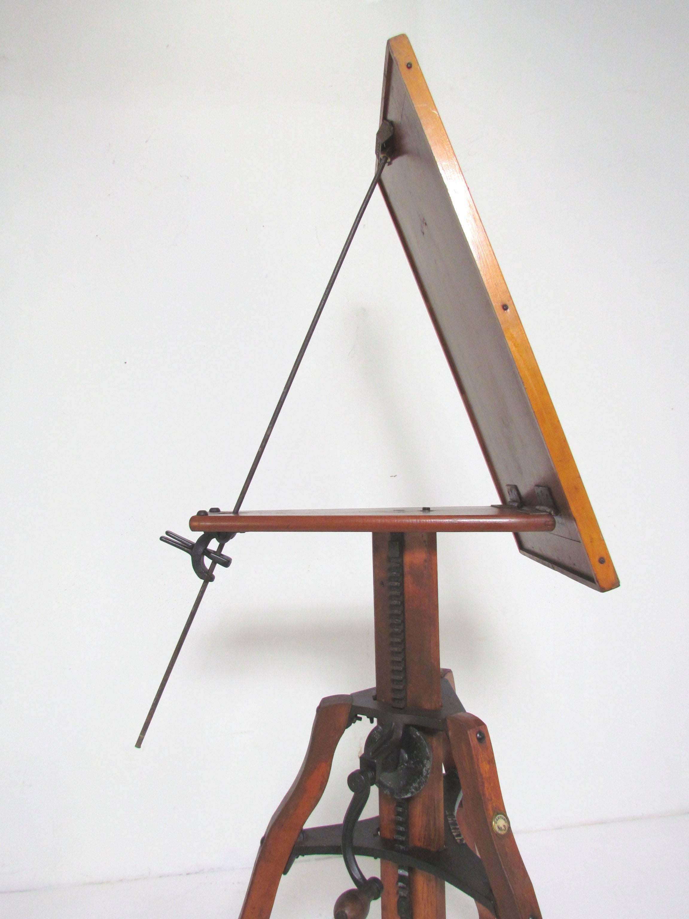 Antique 19th Century Adjustable Artist's Sketching Easel In Good Condition In Peabody, MA