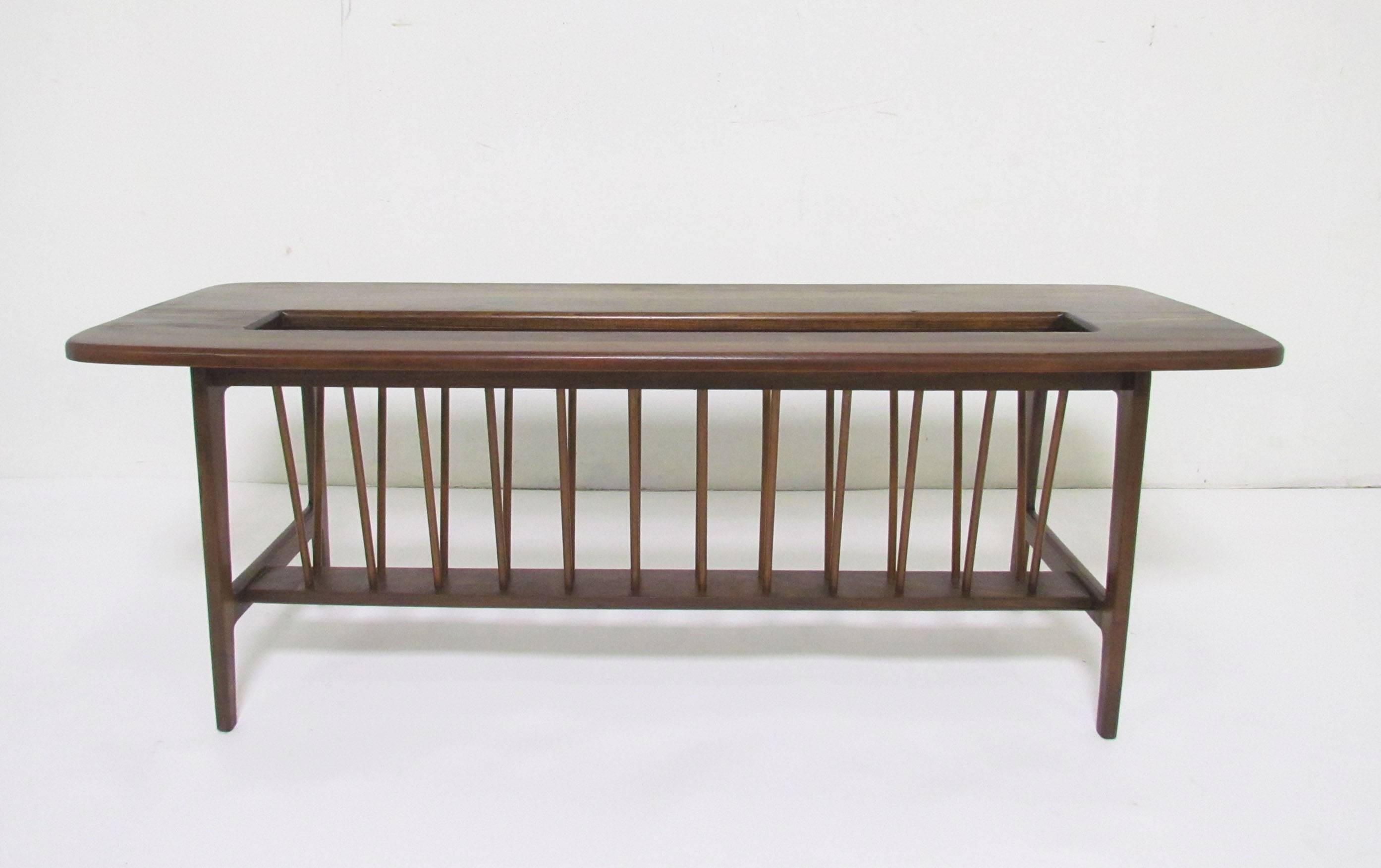 Arthur Umanoff Walnut Coffee Table with Magazine Rack In Good Condition In Peabody, MA