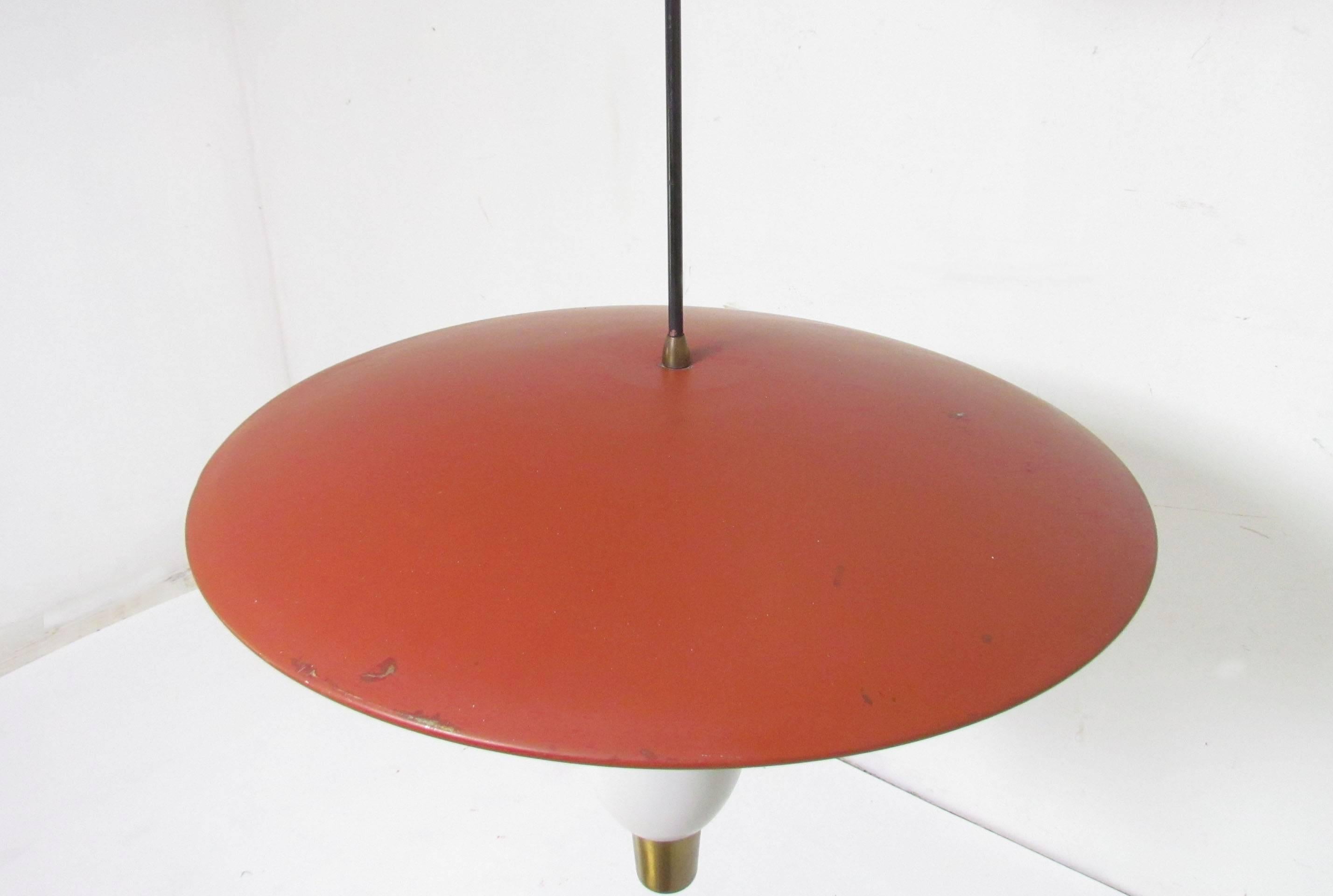 Américain Lustre à suspension, vers les années 1950, style Gerald Thurston pour Lightolier  en vente