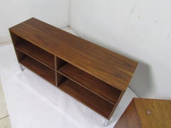 Florence Knoll Teak Executive Credenza und Bücherregal