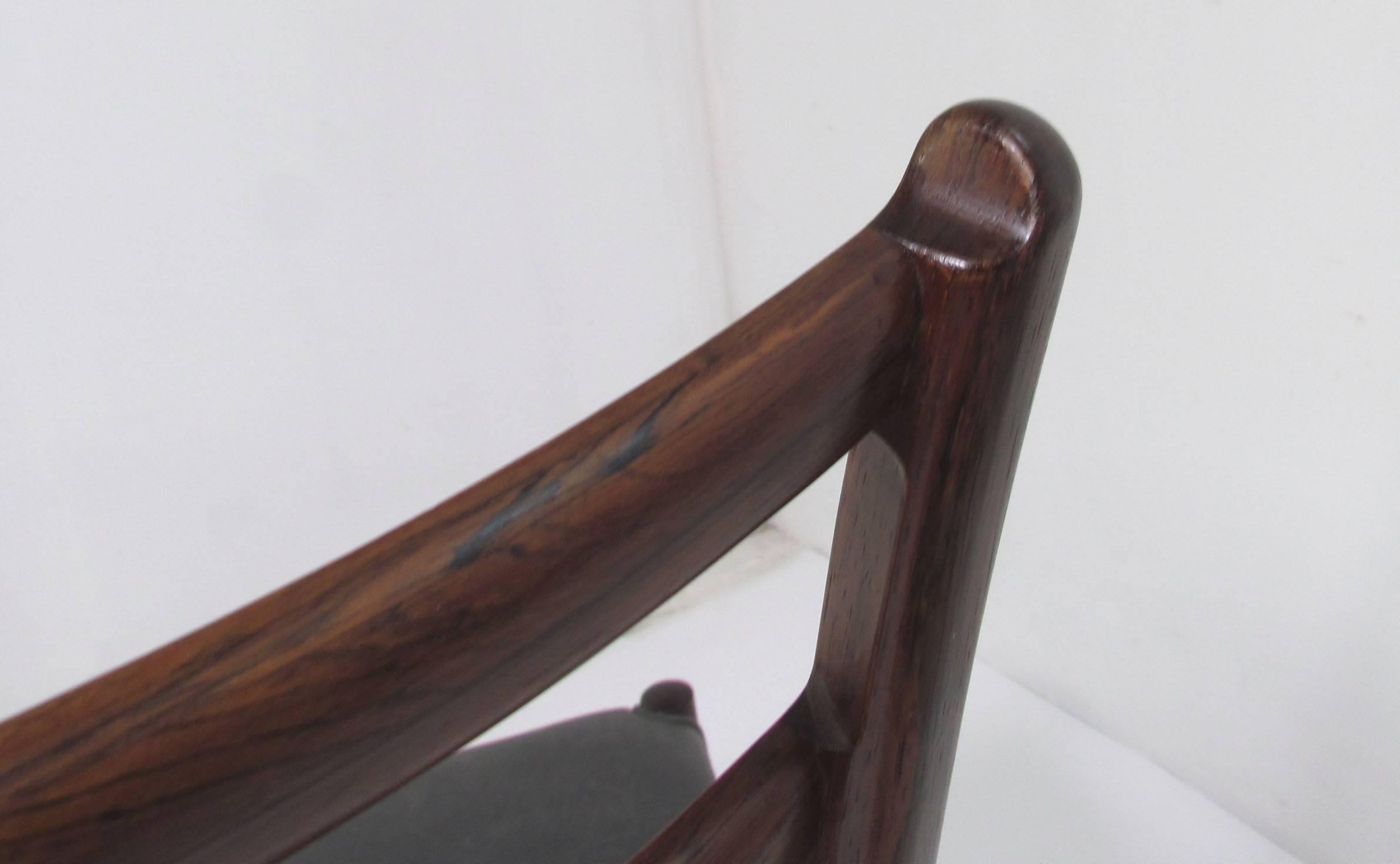 Set of Six Danish Rosewood Ladderback Dining Chairs In Good Condition In Peabody, MA