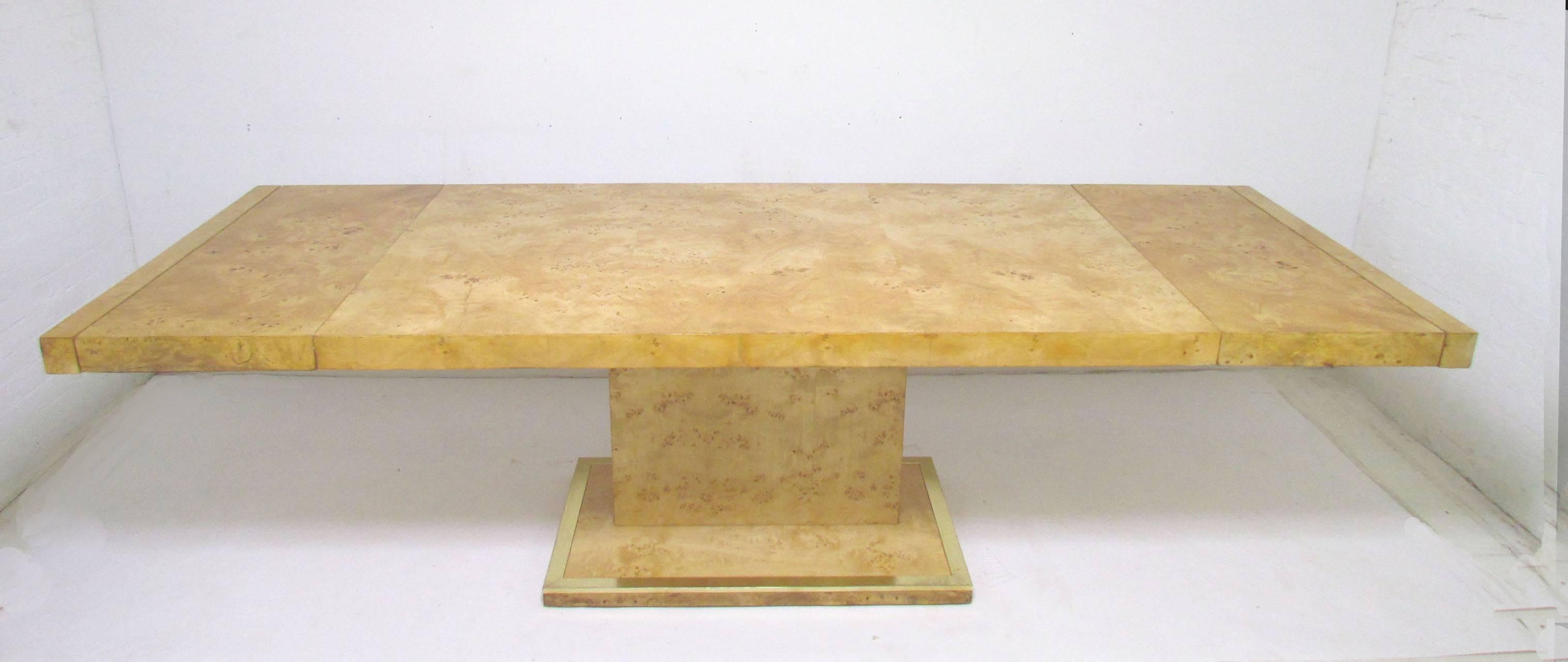 Late 20th Century Mid-Century Style of Milo Baughman Extendable Burl Wood Dining Table by Founders