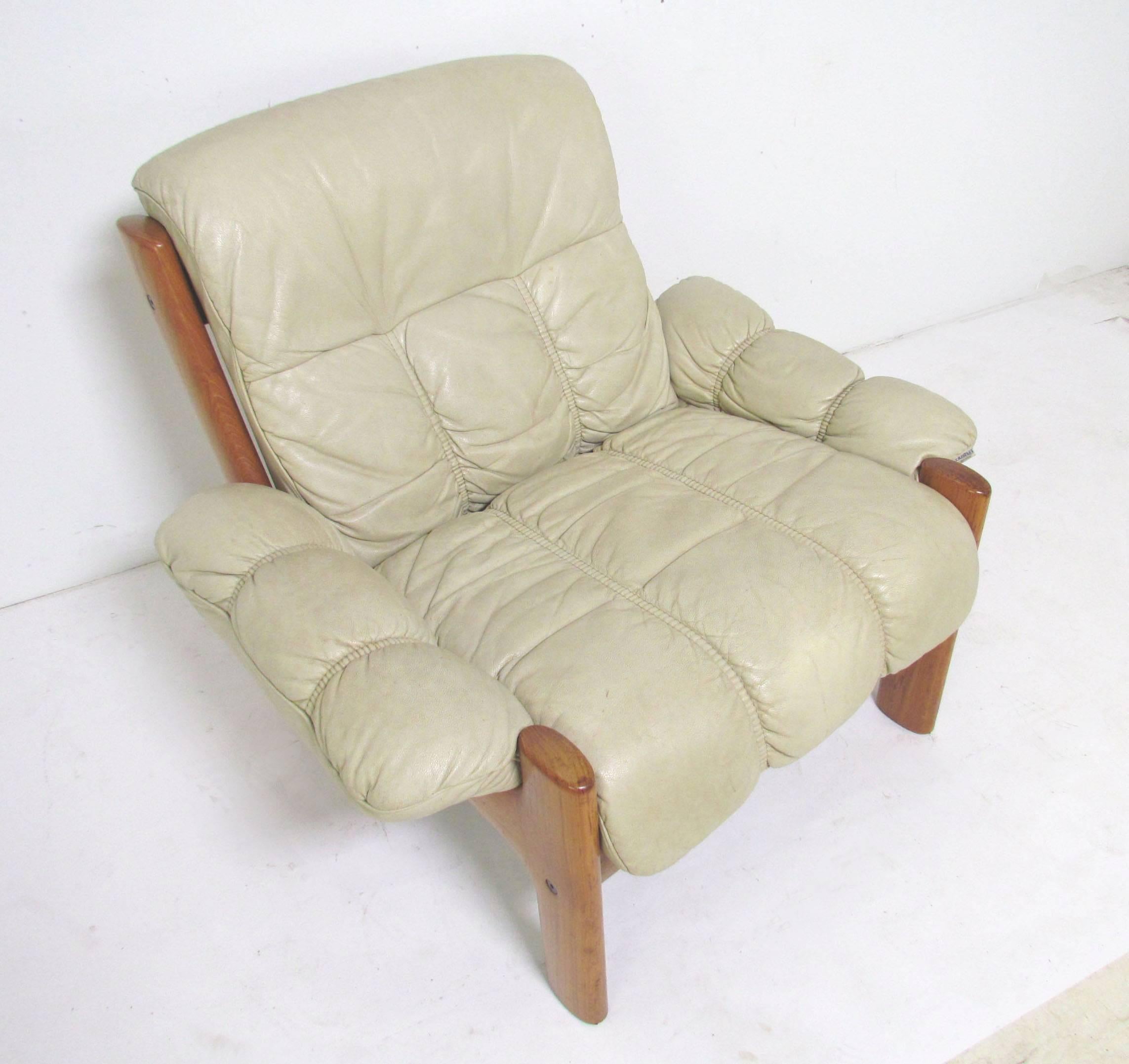 Norwegian Scandinavian Modern Teak and Leather Lounge Chair by Ekornes