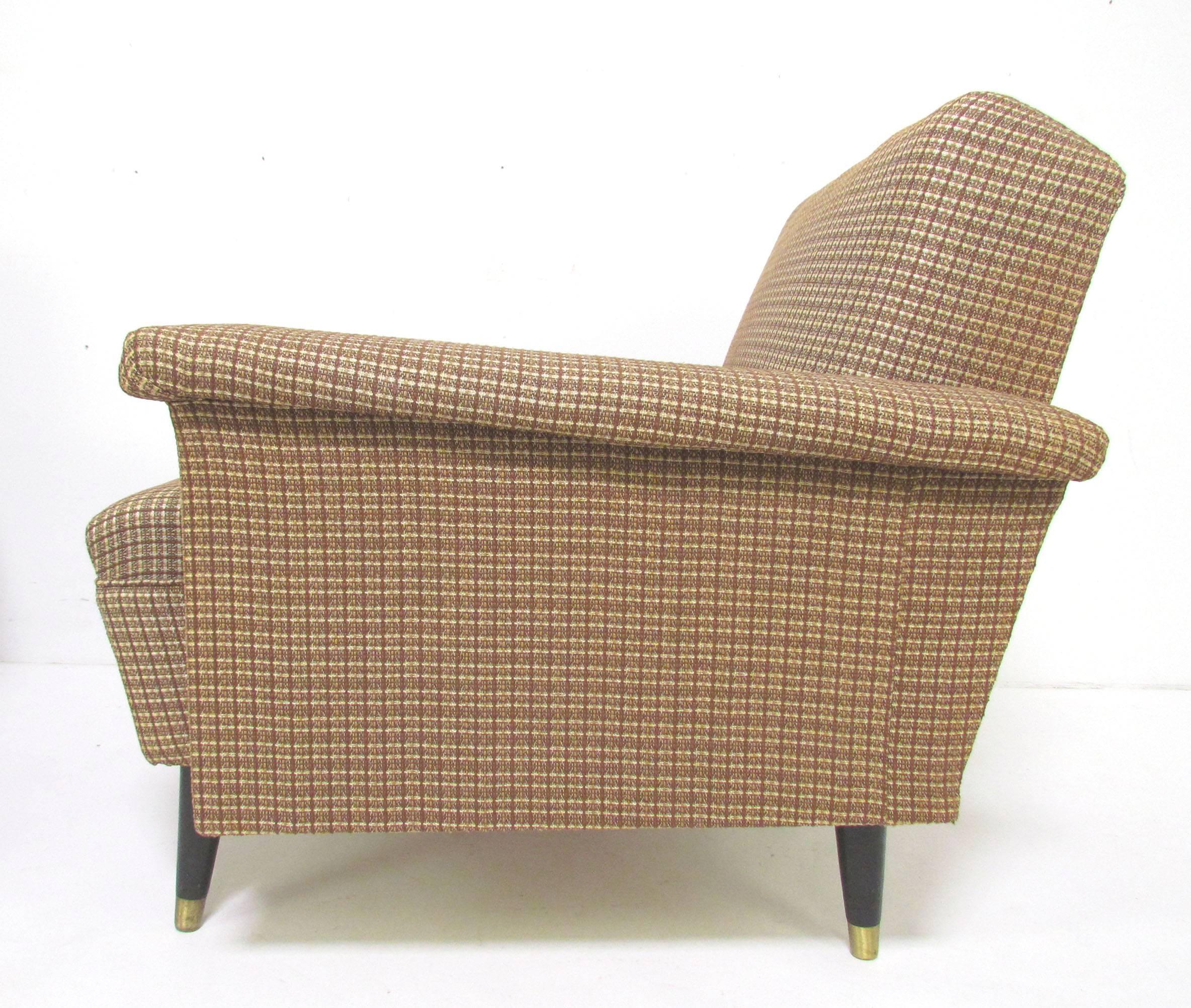 Pair of Mid-Century American Modern Box-Form Club Lounge Chairs  In Excellent Condition In Peabody, MA