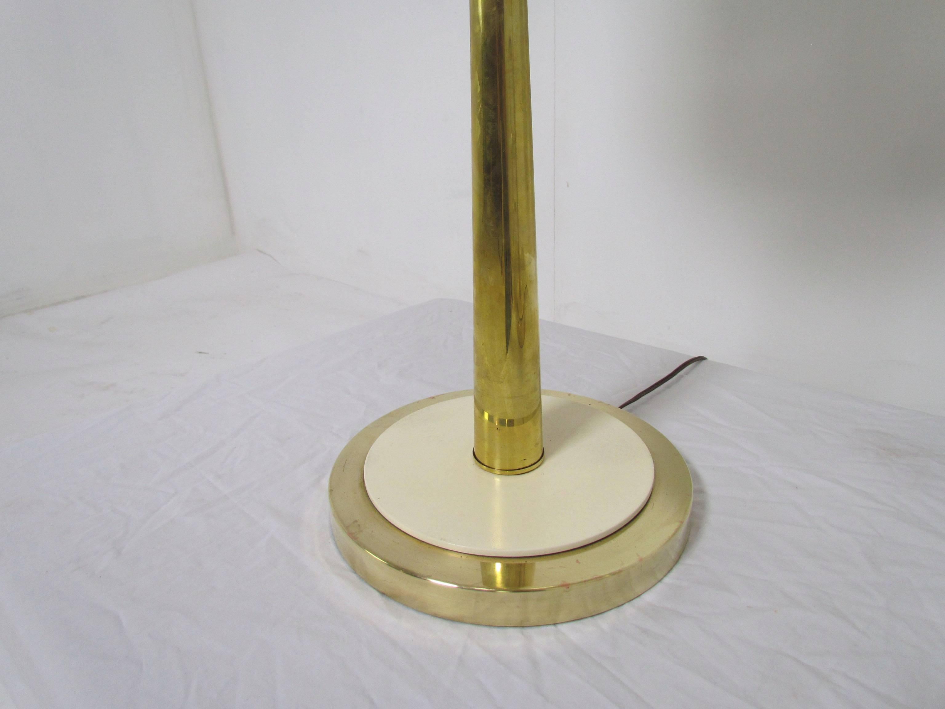 Pair of Hollywood Regency Brass Table Lamps in Manner of Tommi Parzinger 2