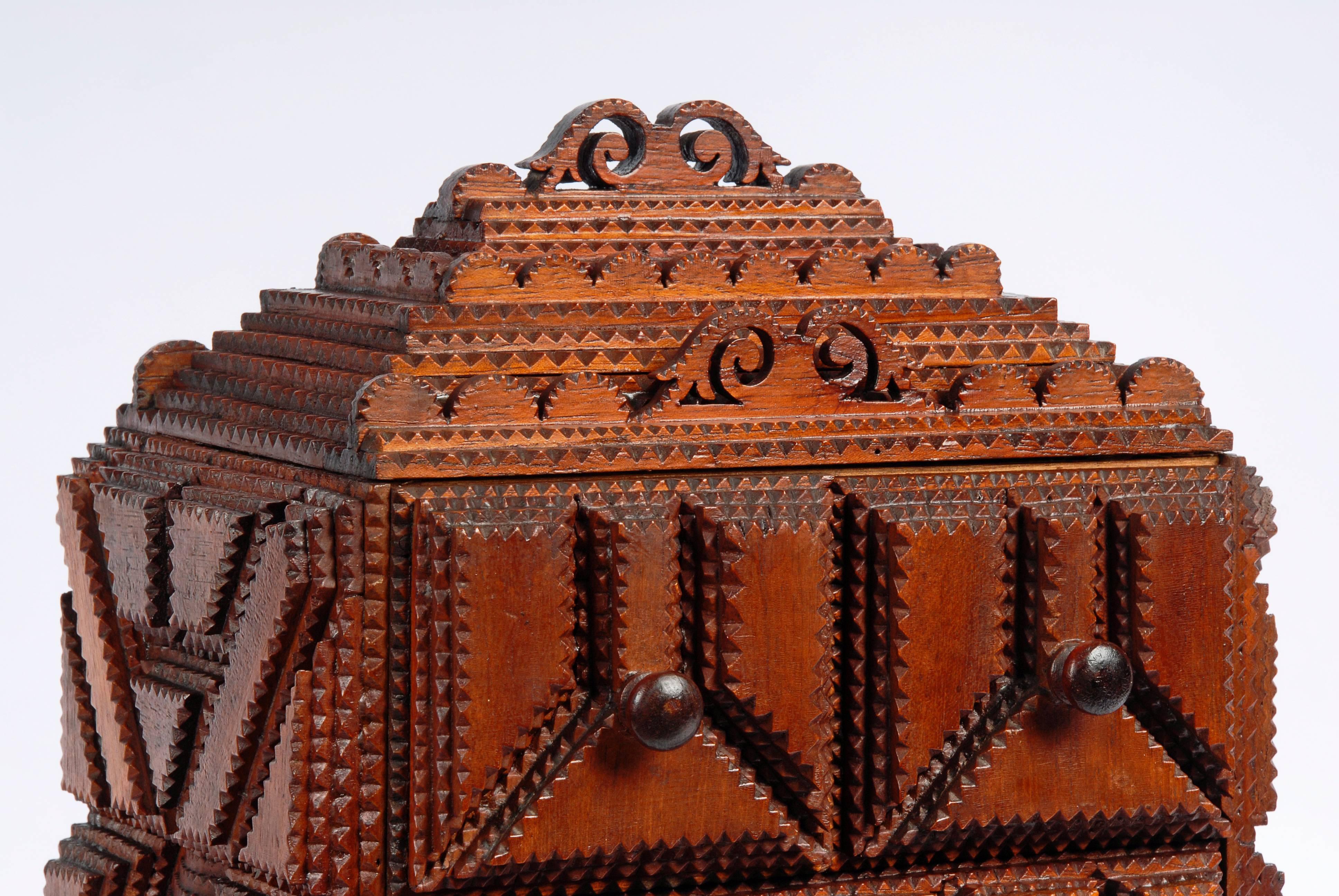 Superb Tramp Art Conical Base Pedestal Box For Sale 1