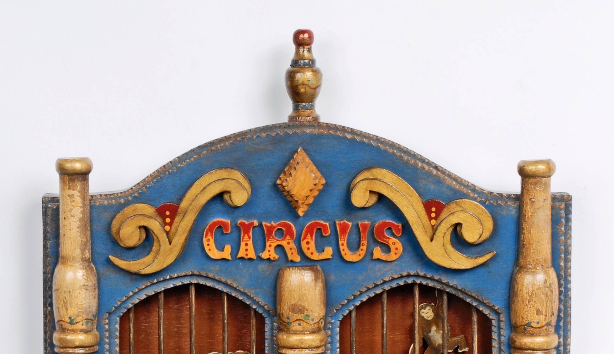 diy circus wagon