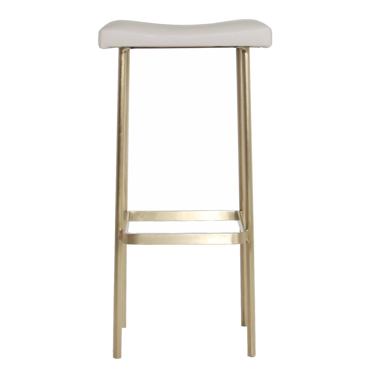 Leather Bundinha Stool with Brass Base by Thomas Hayes Studio In Good Condition In Hollywood, CA
