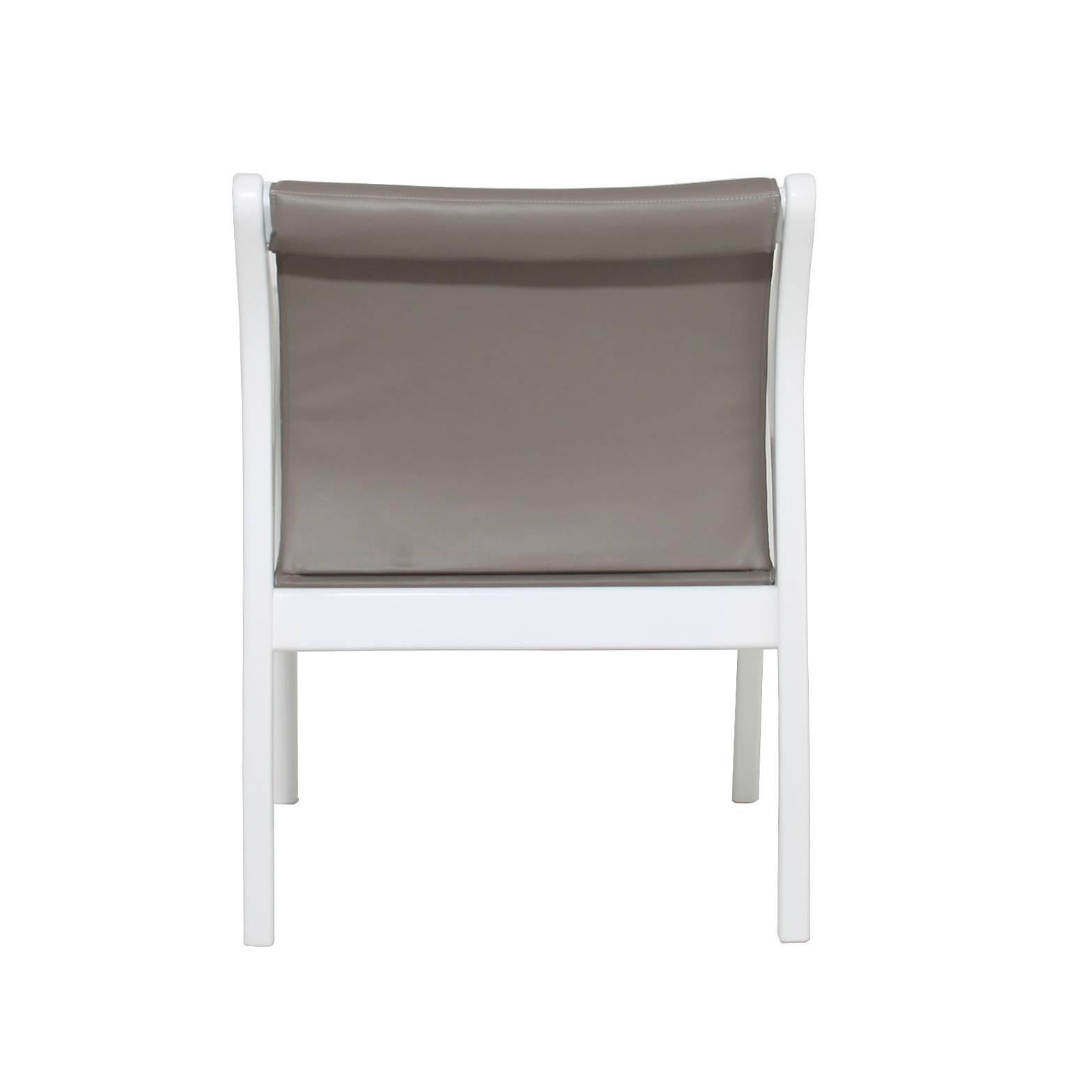  Set of Eight White with Gray Leather Dining Chairs or Armchairs with Slope Arms For Sale 4