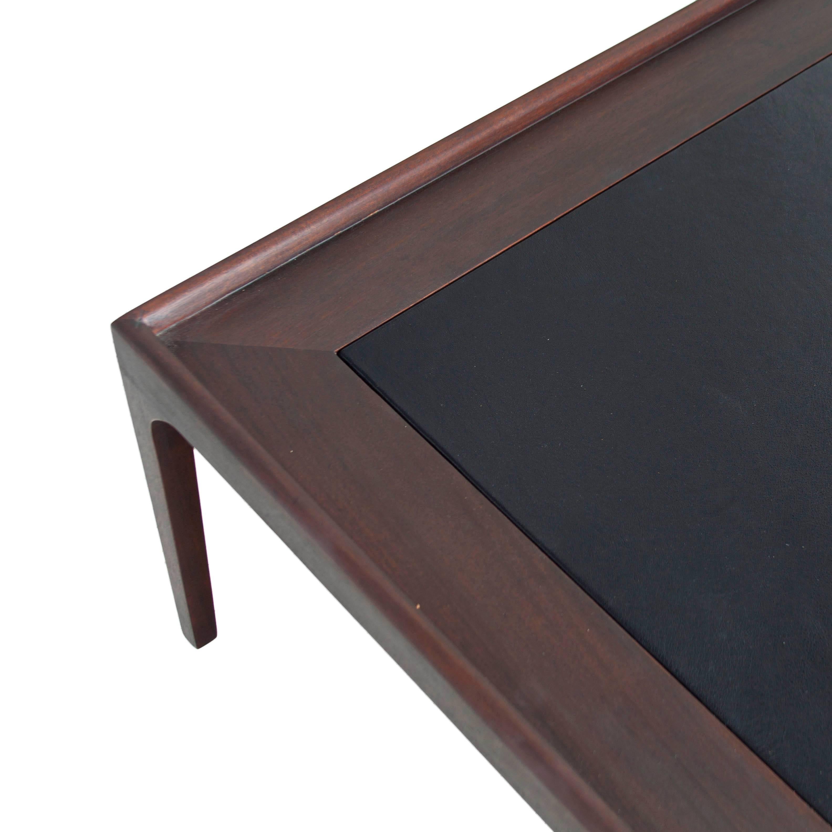 Mid-20th Century Mid-Century Mahogany Coffee Table with inset Black Leather Top