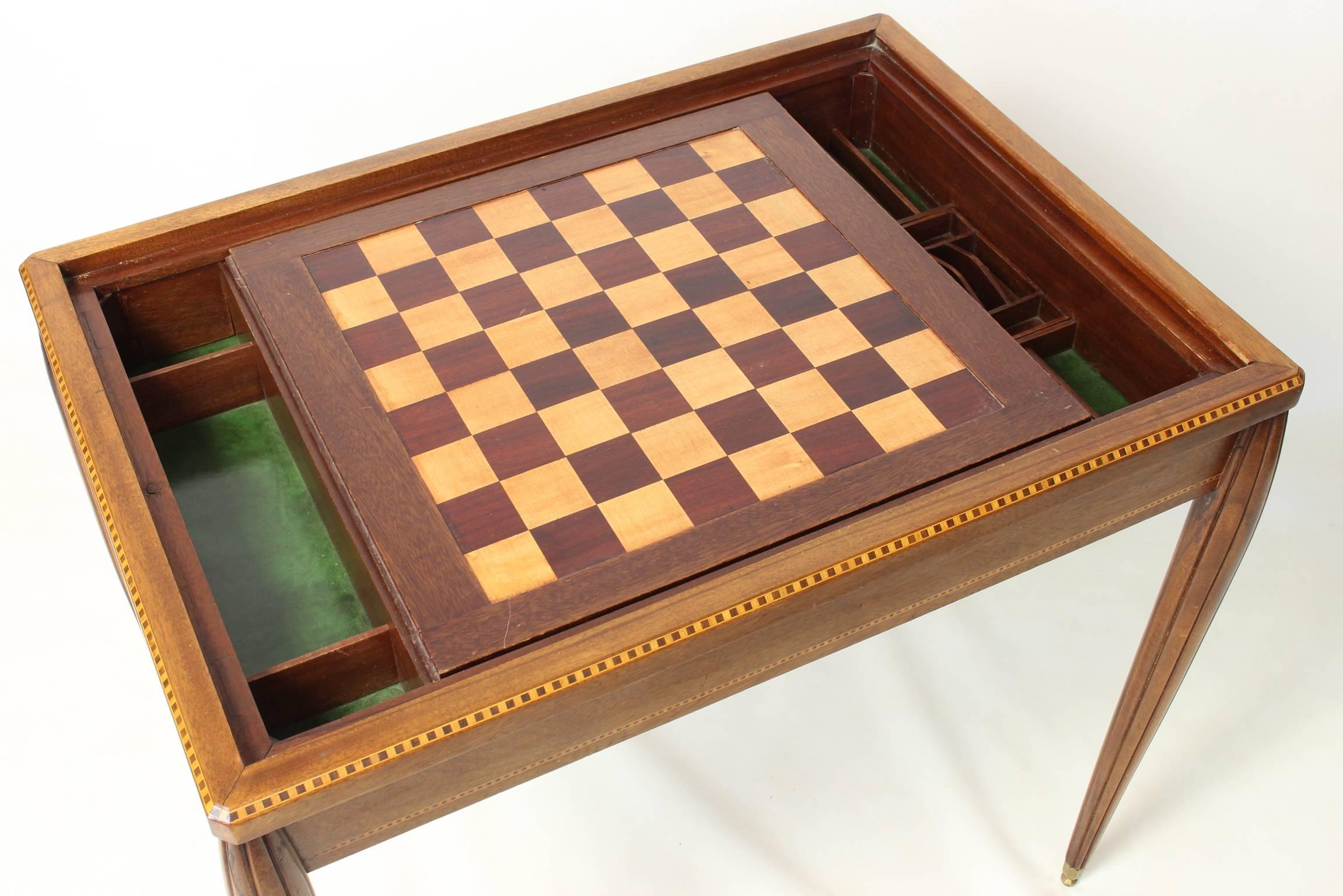 French Art Deco Backgammon/Games Table In Excellent Condition In Kilmarnock, VA