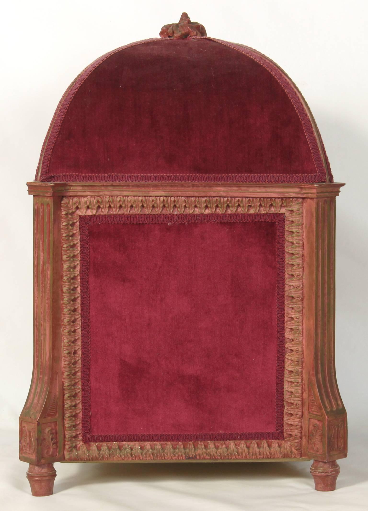 Baroque French Style Cat Kennel 