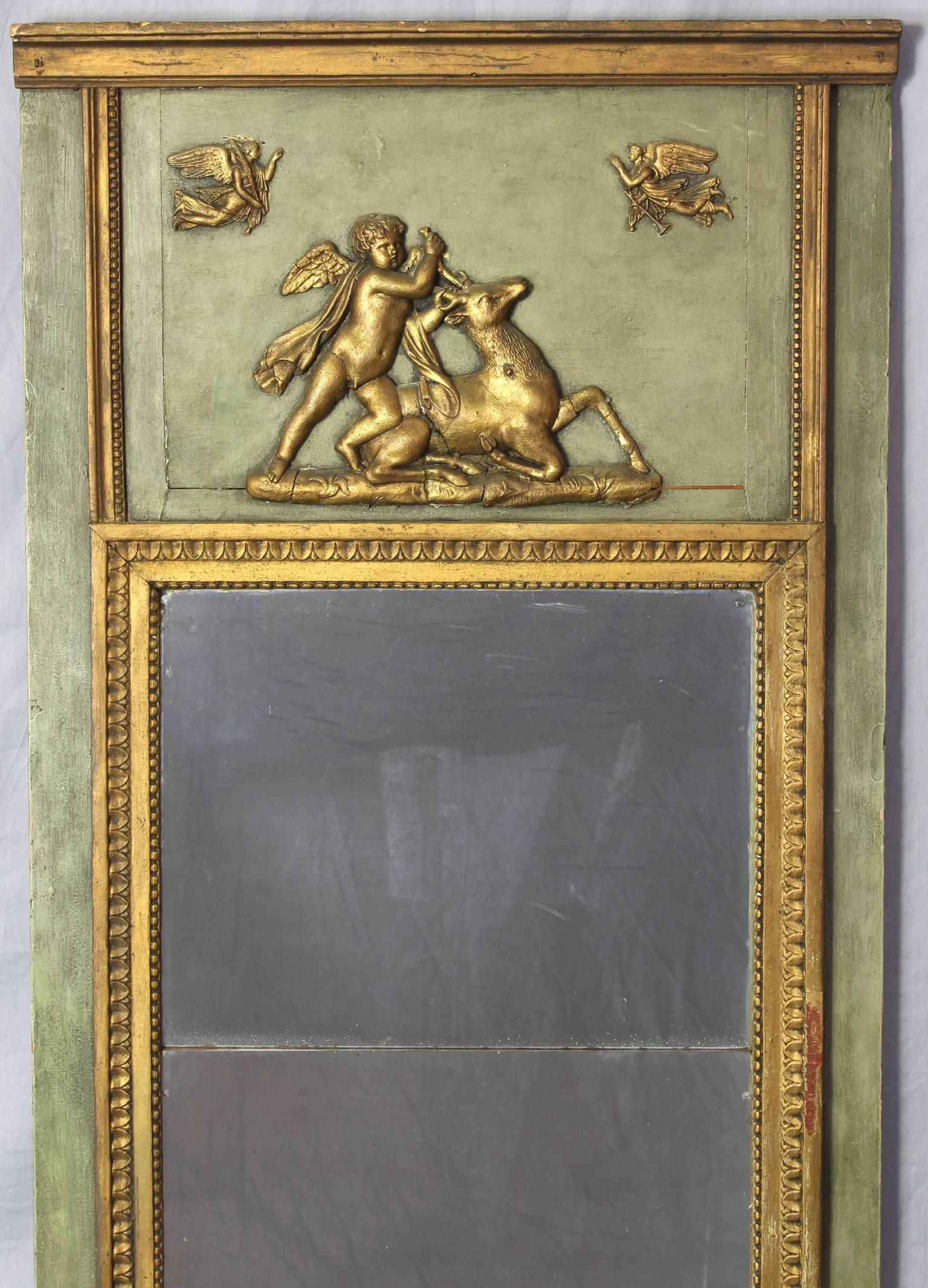 Early 19th Century French Neoclassical Mirror In Good Condition In Kilmarnock, VA