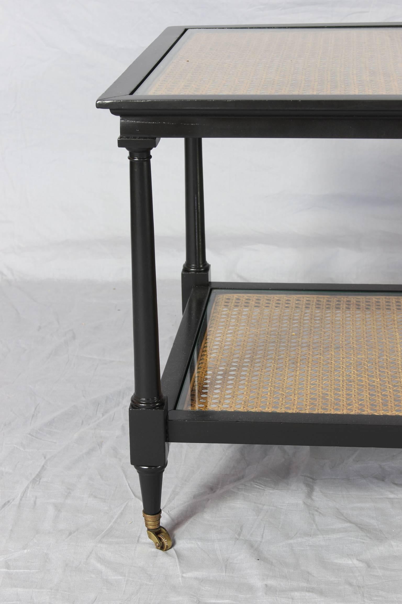 Ebonised Two-Tier Cocktail Table In Excellent Condition In Kilmarnock, VA