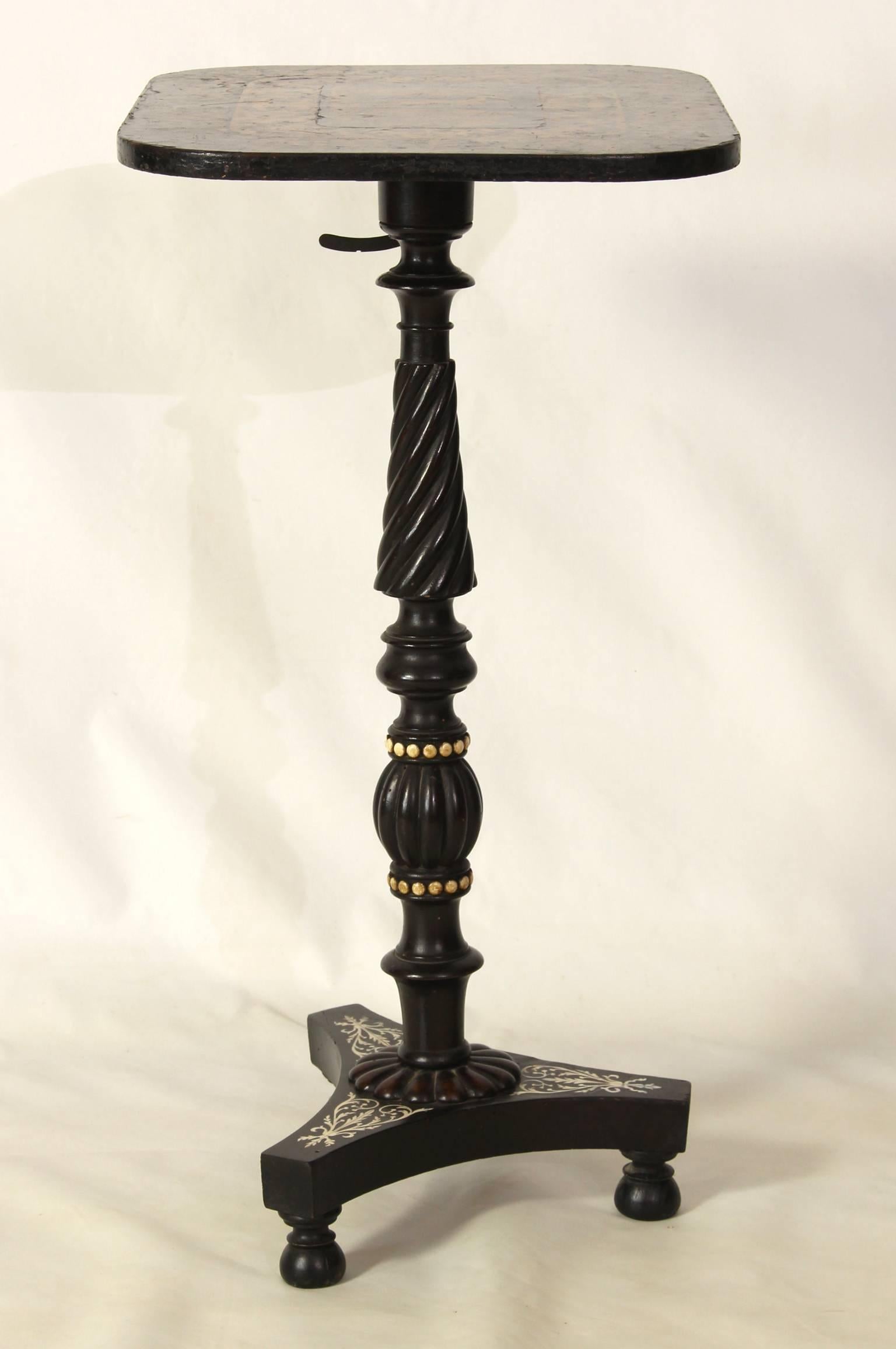 Regency Penwork Pedestal Base Table In Good Condition In Kilmarnock, VA