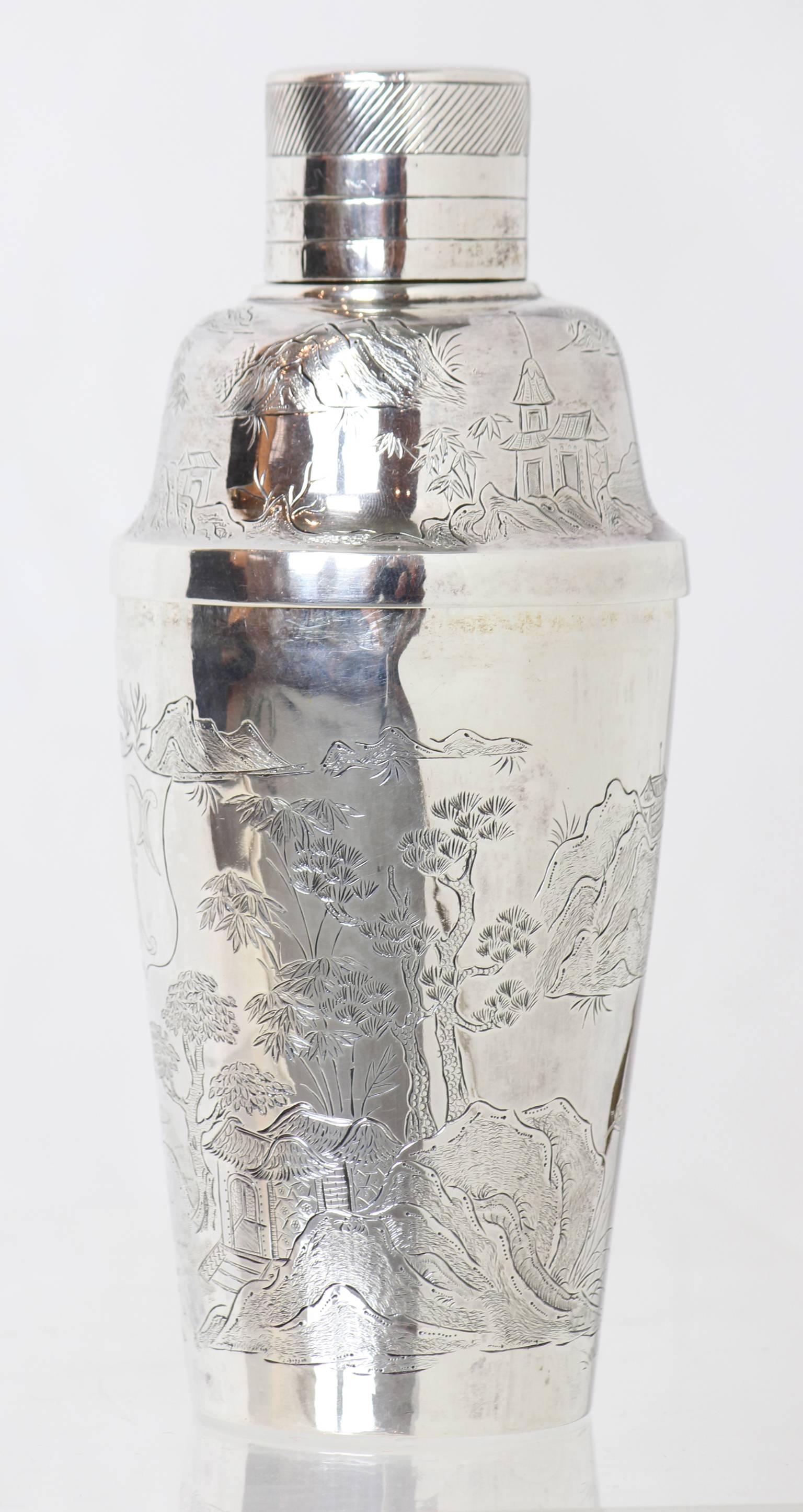 Chinese Export Silver Cocktail Shaker In Good Condition In Kilmarnock, VA