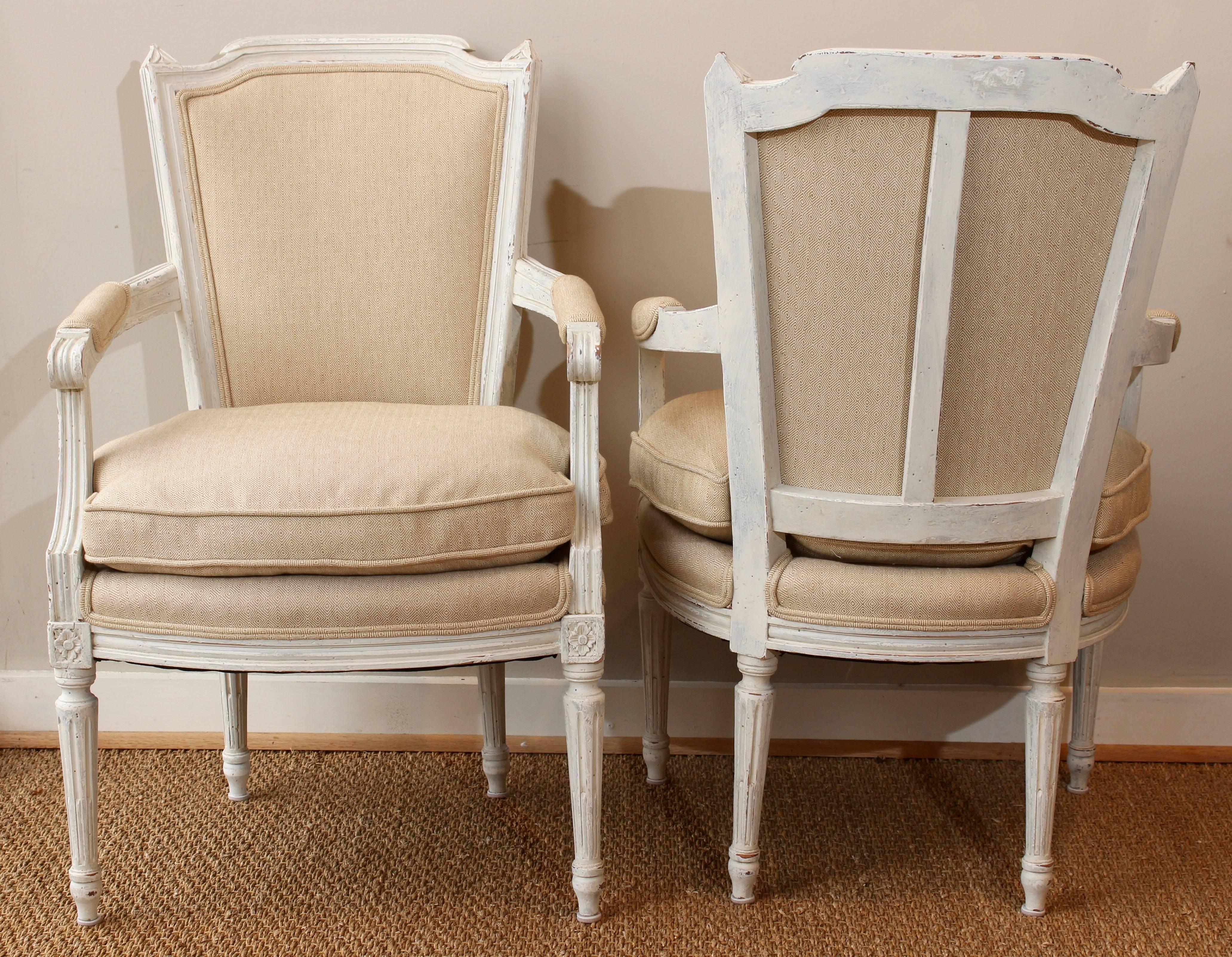 20th Century Pair of Painted French Fauteuils