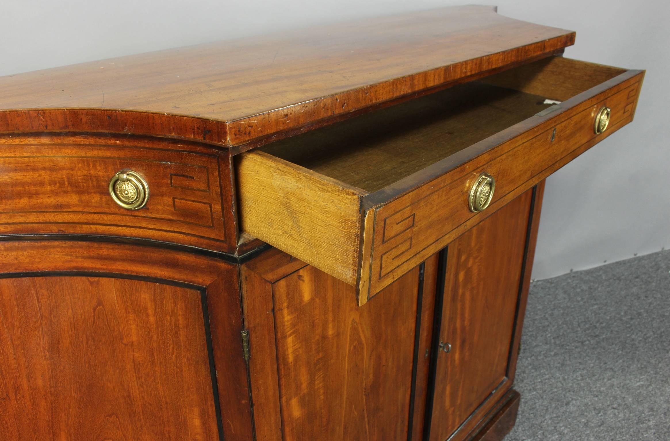 Early 19th Century Regency Credenza For Sale 4