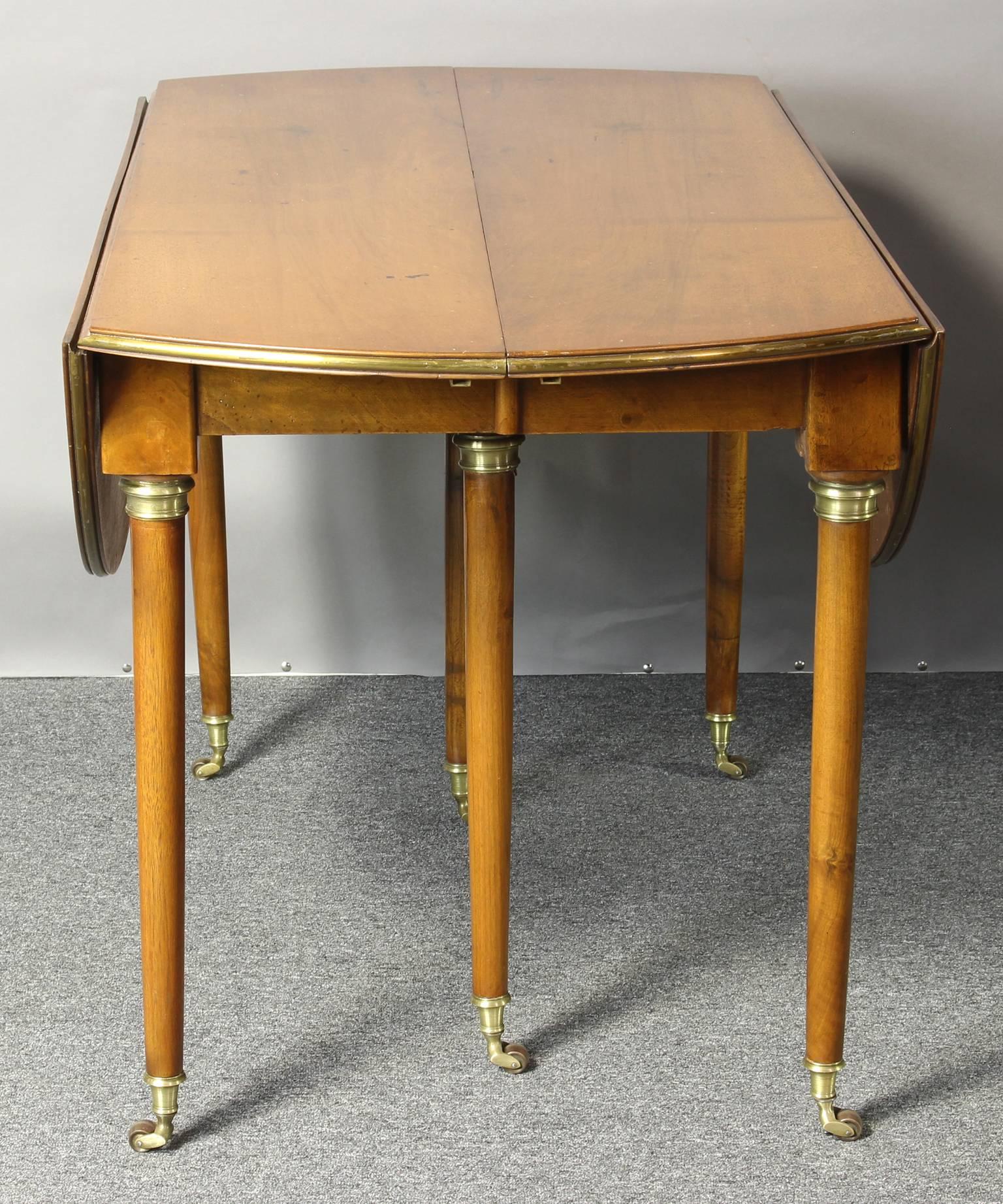 Early 19th Century French Directoire Extending Dining Table For Sale 4