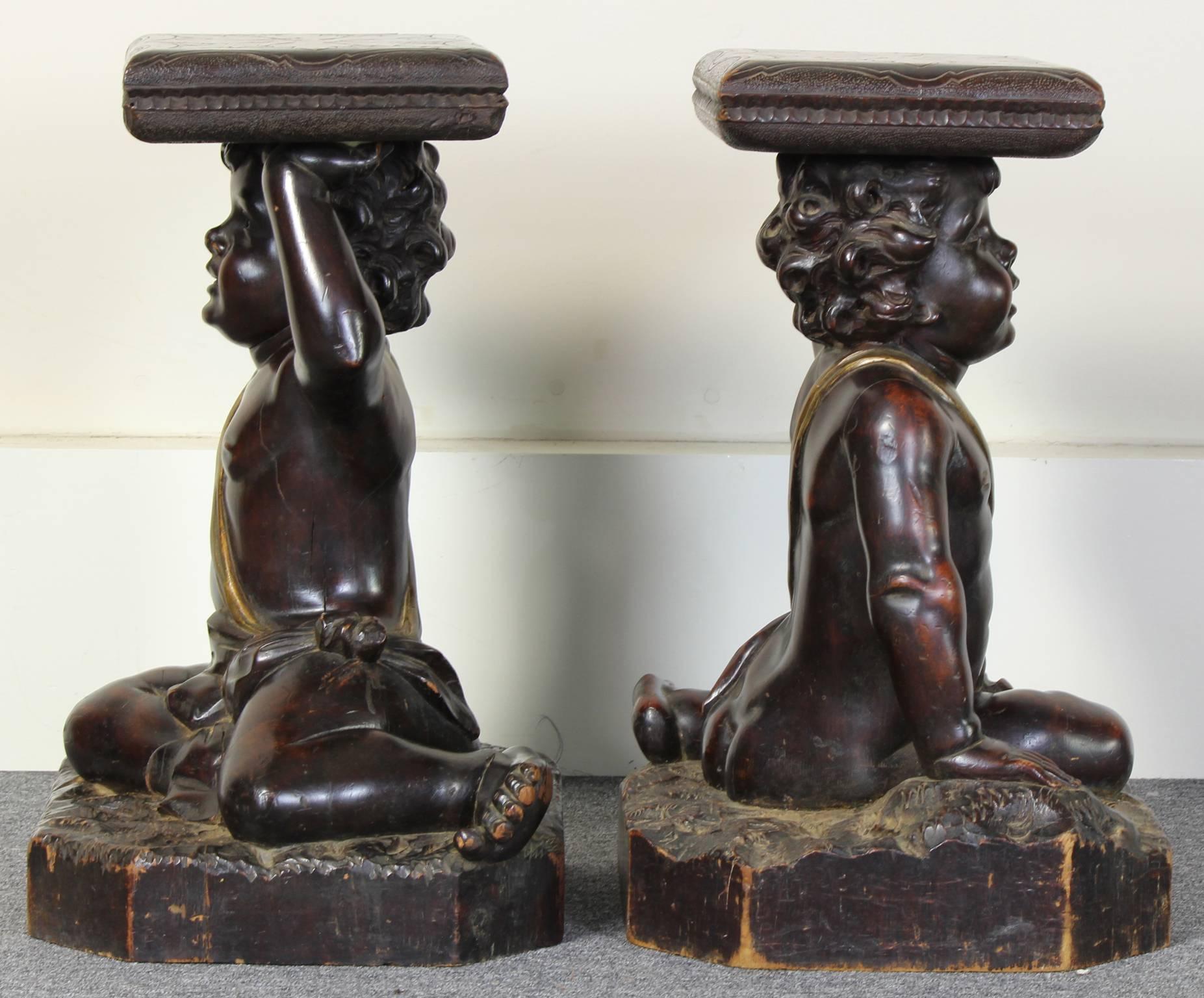 Pair of Italian Carved Wood Side Tables In Good Condition In Kilmarnock, VA