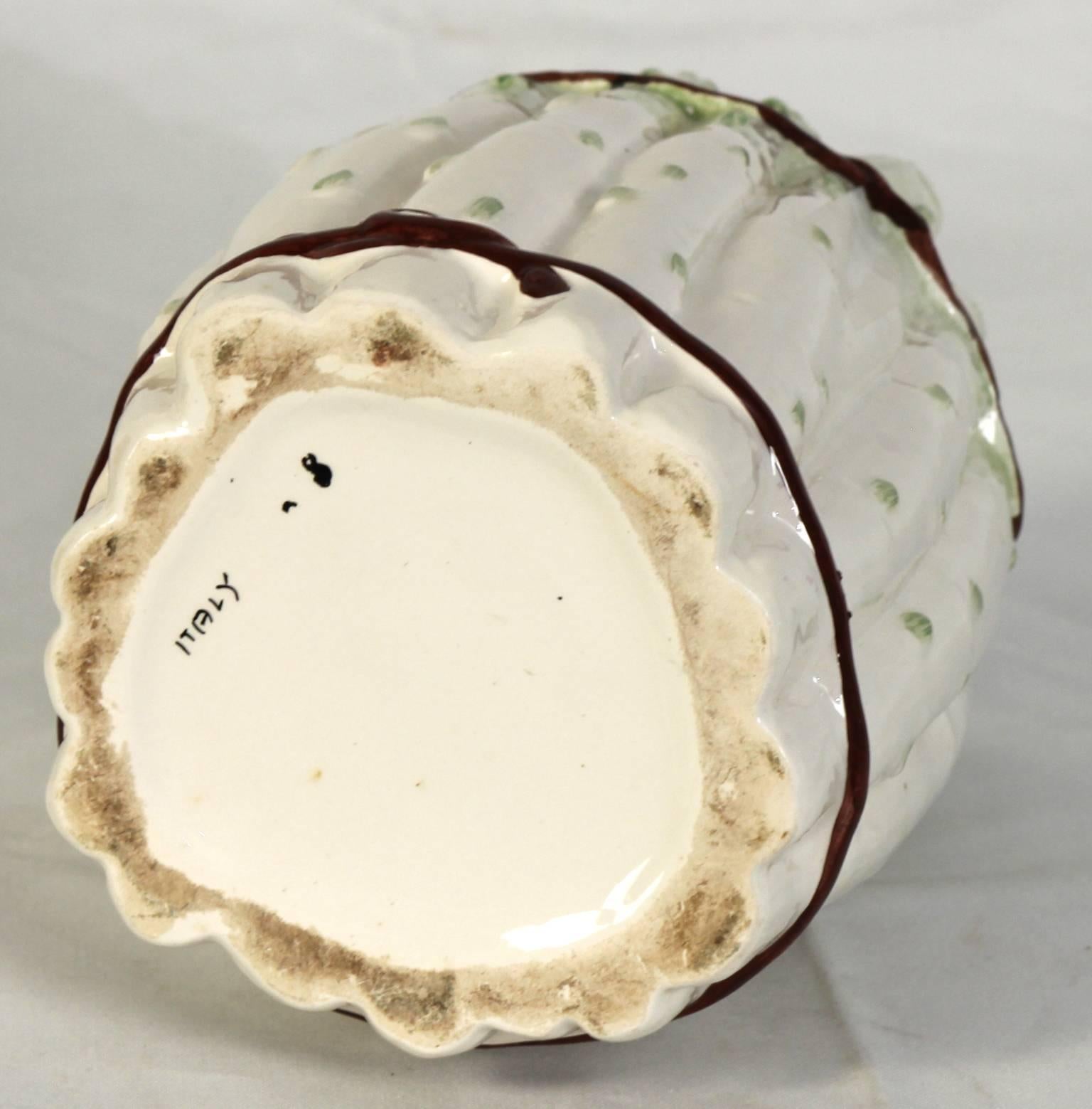 Collection of Vintage Italian Ceramic Asparagus Containers In Excellent Condition In Kilmarnock, VA