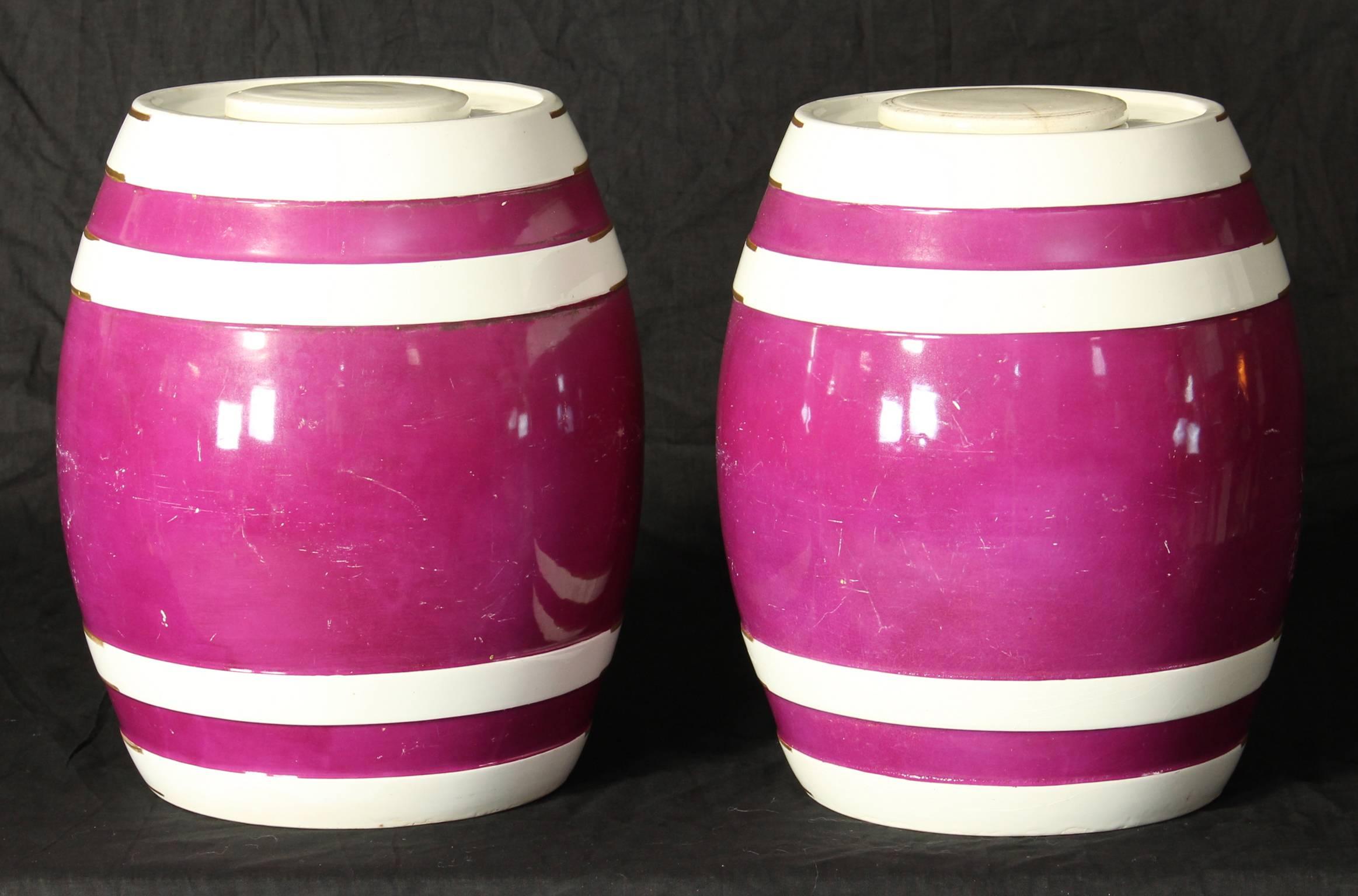 Pair of Ceramic Spirit Barrels In Good Condition In Kilmarnock, VA