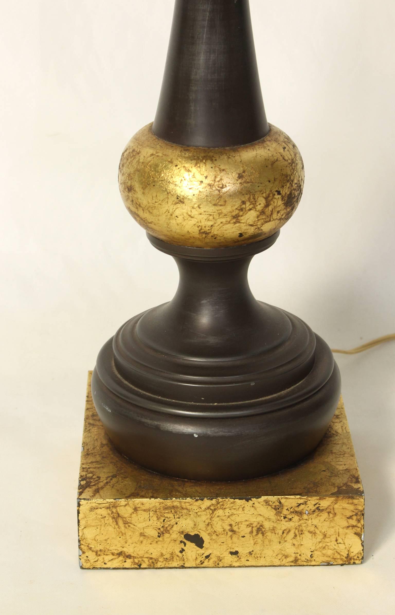 Mid-20th Century Mid-Century Balustrade Form Table Lamp