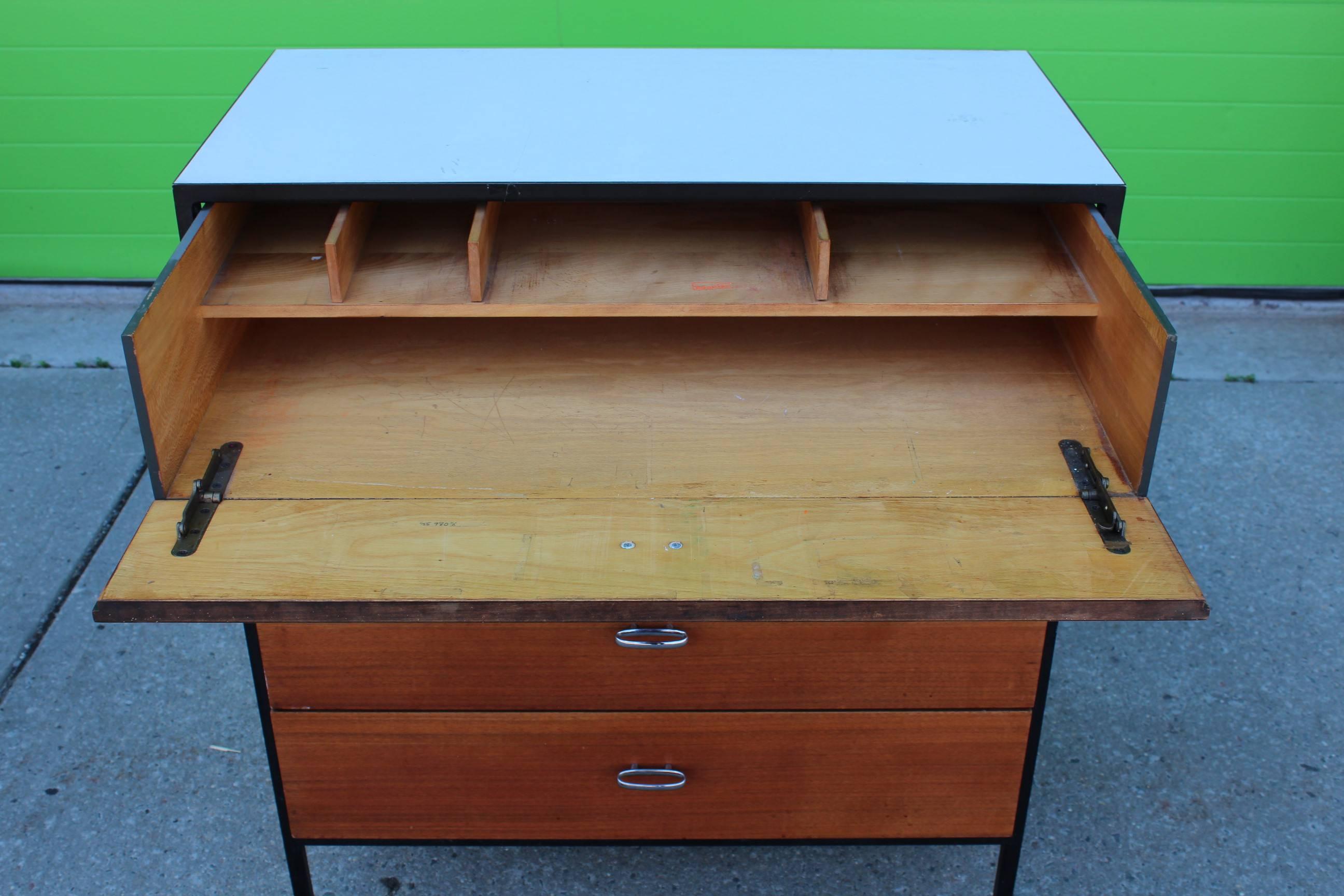 George Nelson Secretary and Chest of Drawers for Herman Miller (Metall)