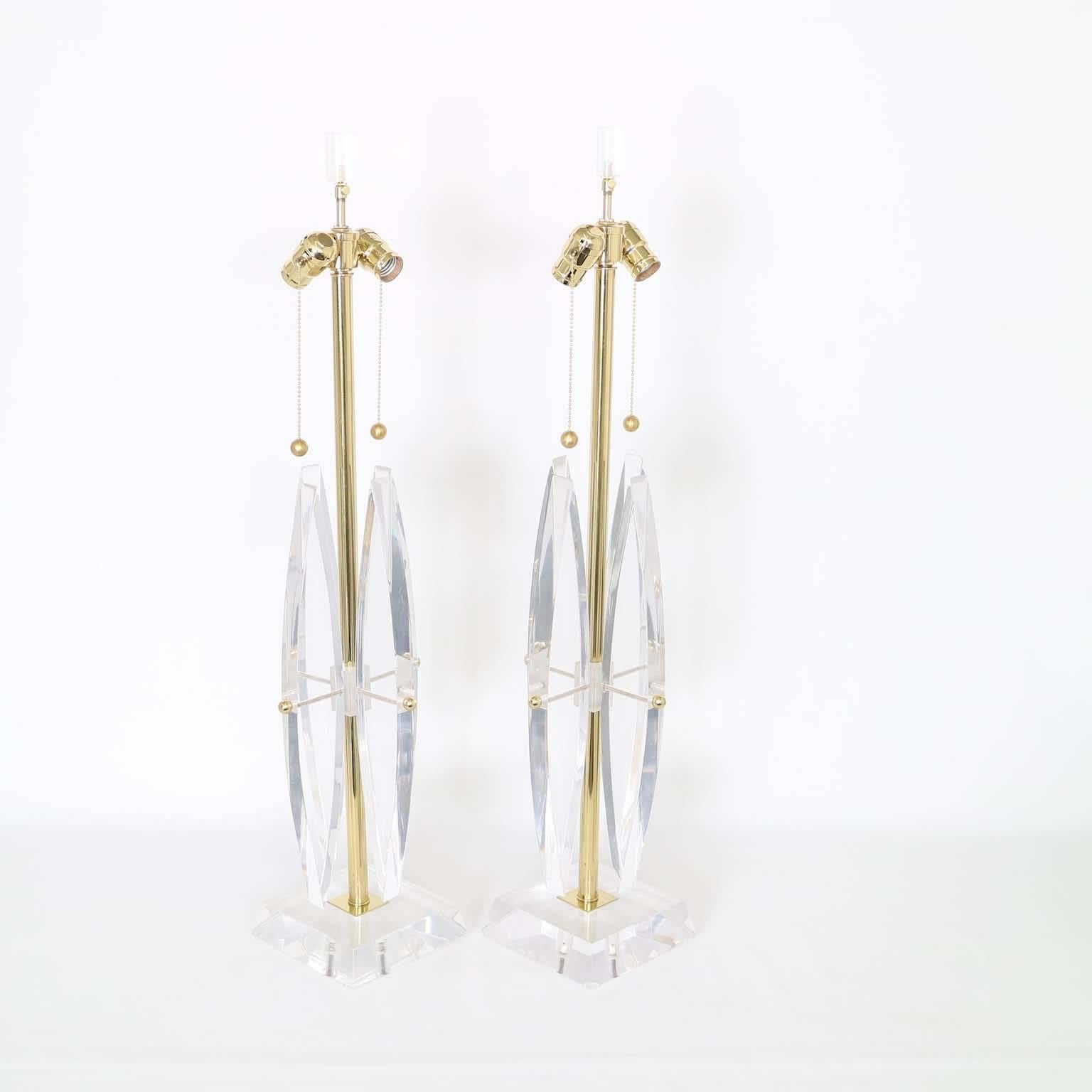 Mid-Century Modern Pair of Restored Ritts Astrolite Lucite Lamps