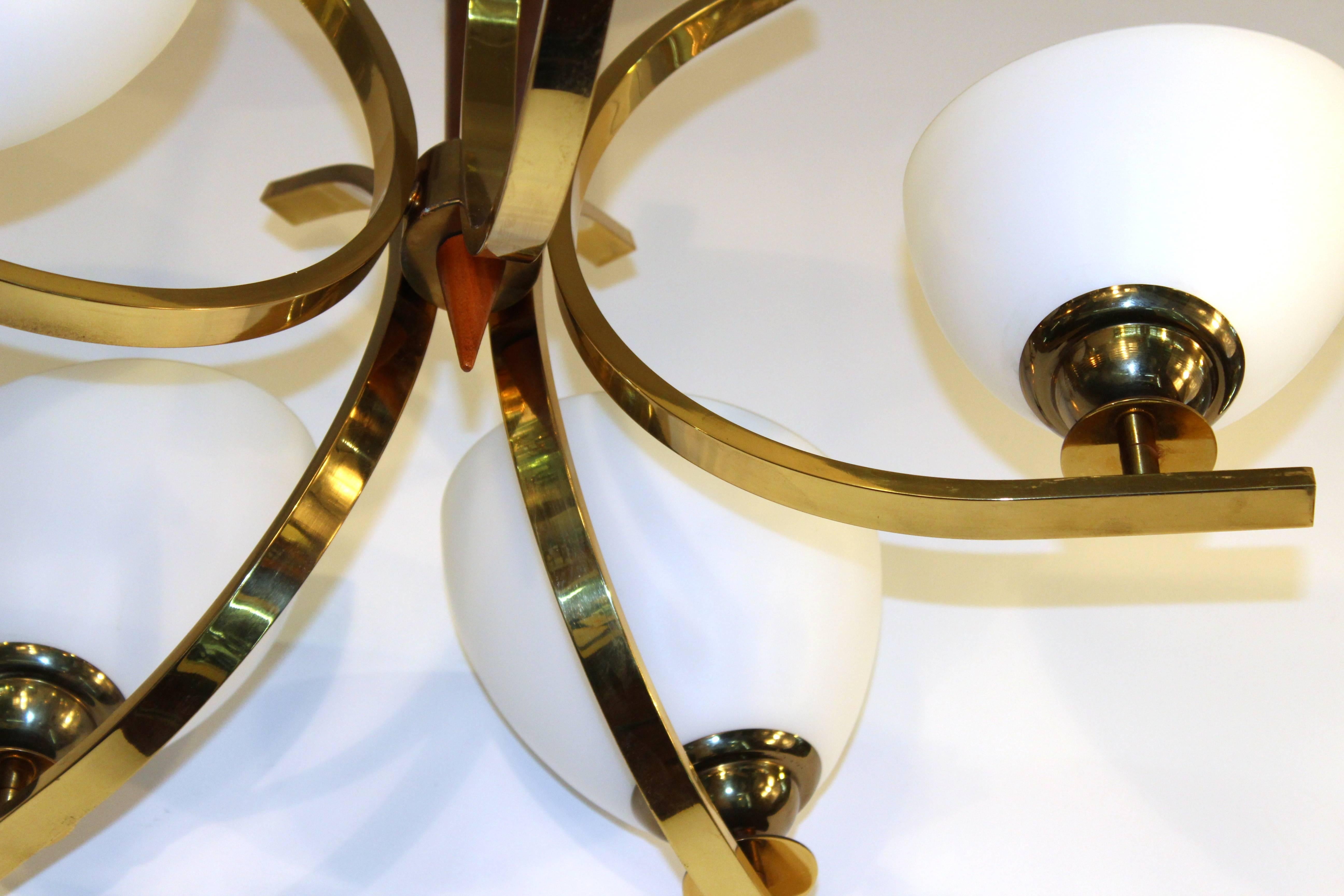 Modern Brass Five-Light Chandelier with Teak Details In Excellent Condition In New York, NY