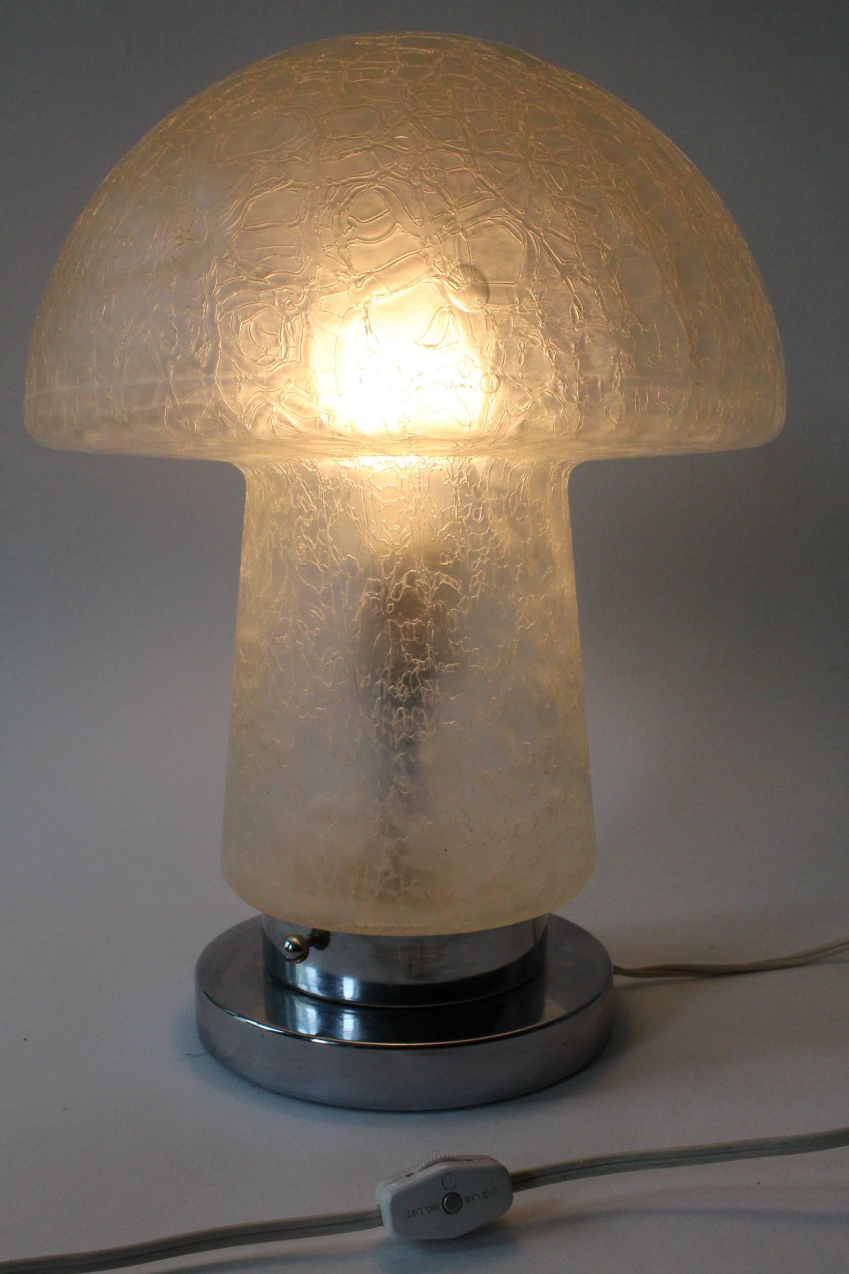 Pair of Italian Murano Glass Lamps in Mushroom Form 1
