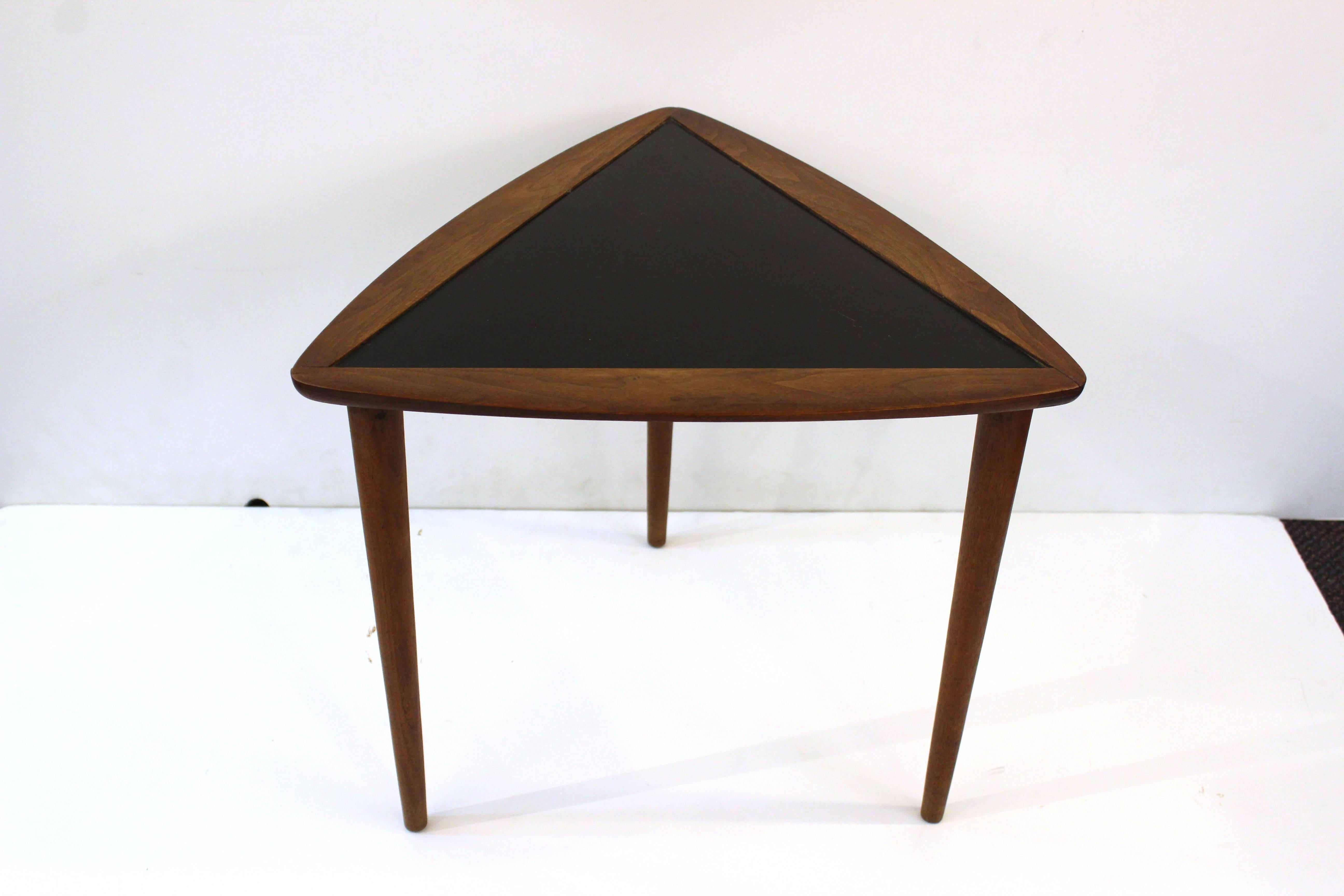 Triangular Side Table with Painted Black Top In Good Condition In New York, NY
