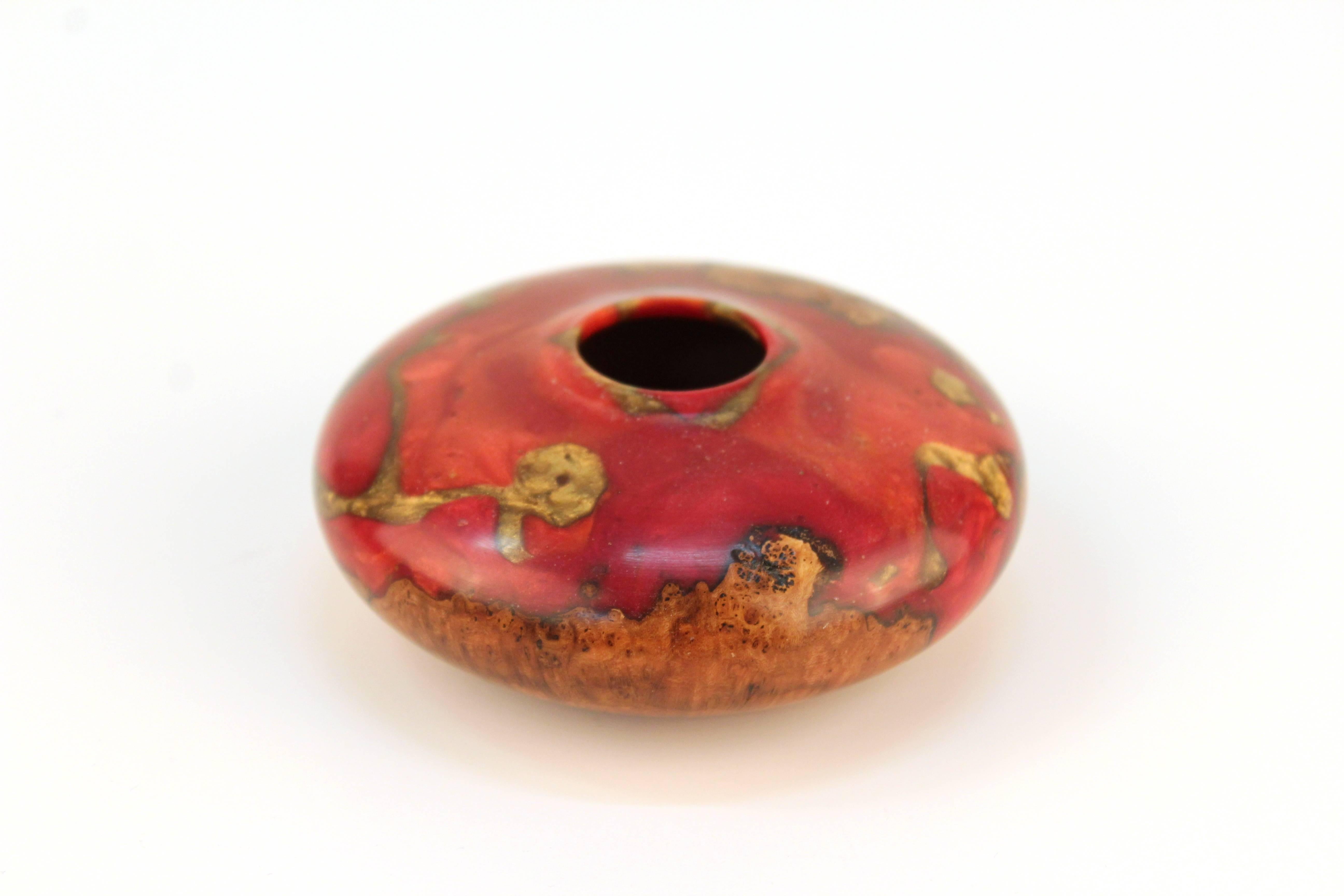 Robert Chatelain small vessel crafted in black cherry wood, red resin, and splashes of gold leaf using the Hybrid Turning Method. Signed and dated on the bottom. 

 