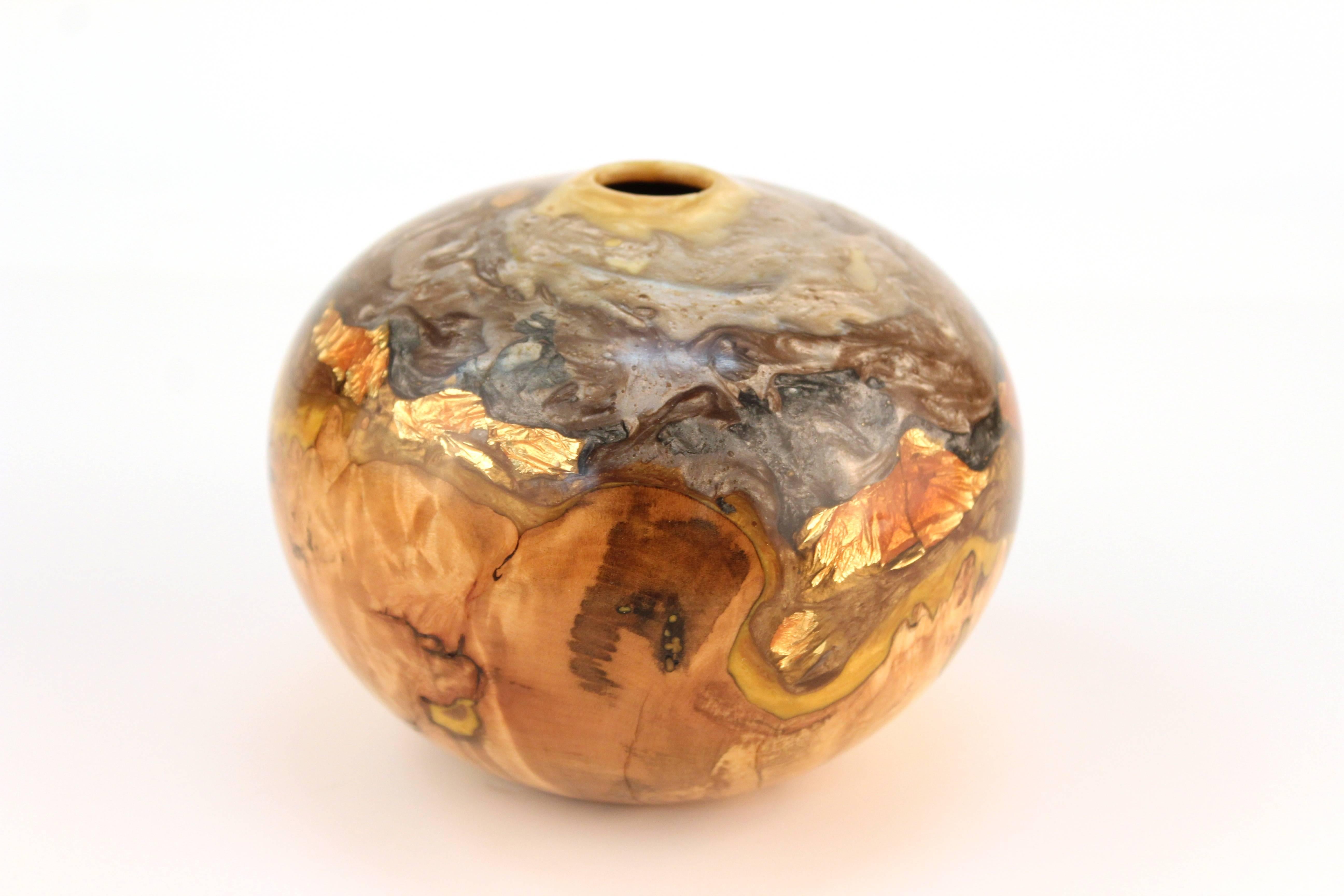 Robert Chatelain vessel crafted in red maple wood, dark metallic resin and gold leaf using the Hybrid Turning Method. Signed and dated on the bottom. 110585.

 