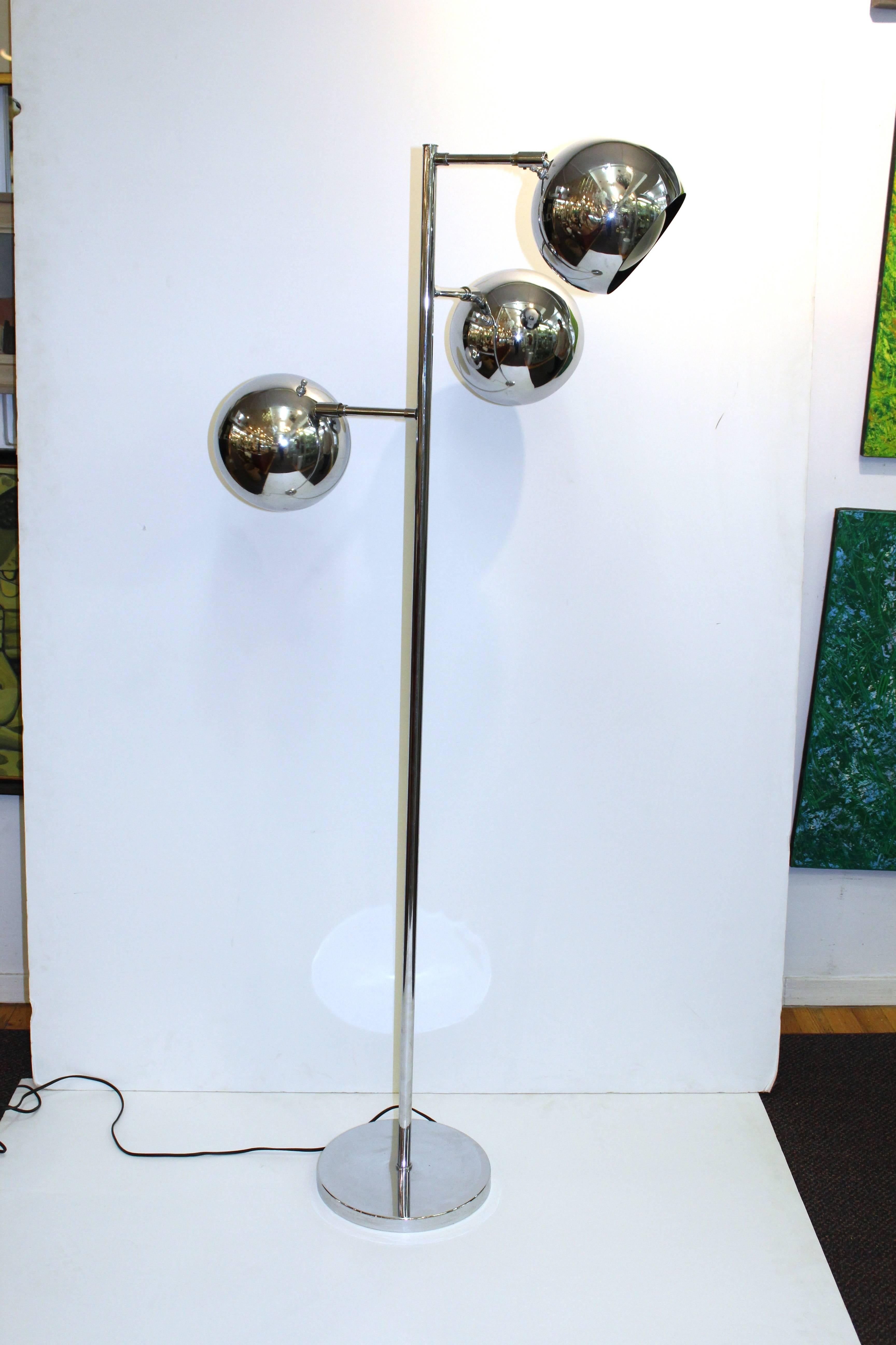 Koch & Lowy Chrome Floor Lamp In Good Condition In New York, NY