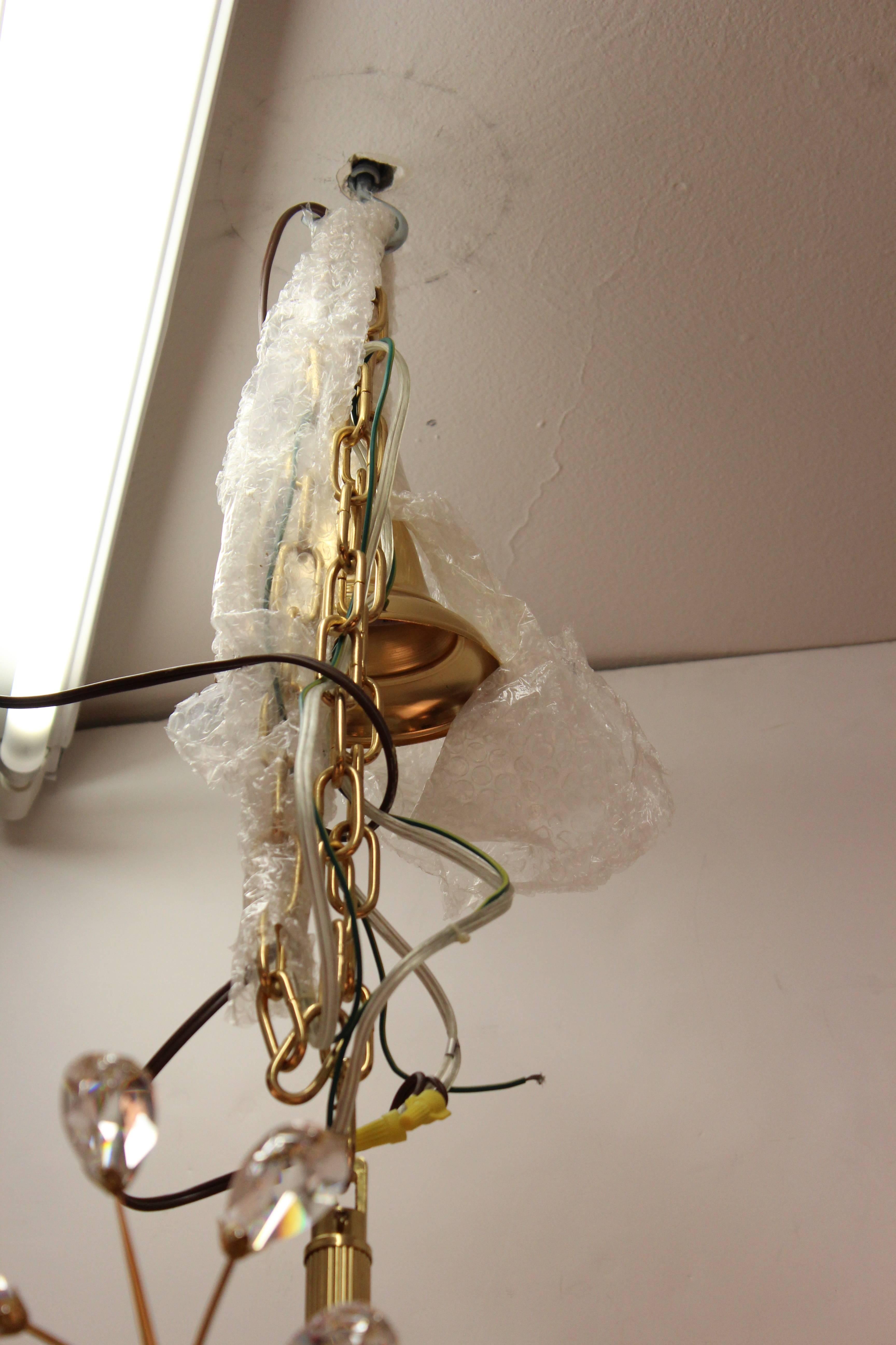 Mid-Century Italian Gold-Plated Brass Chandelier with Crystal Prisms 2