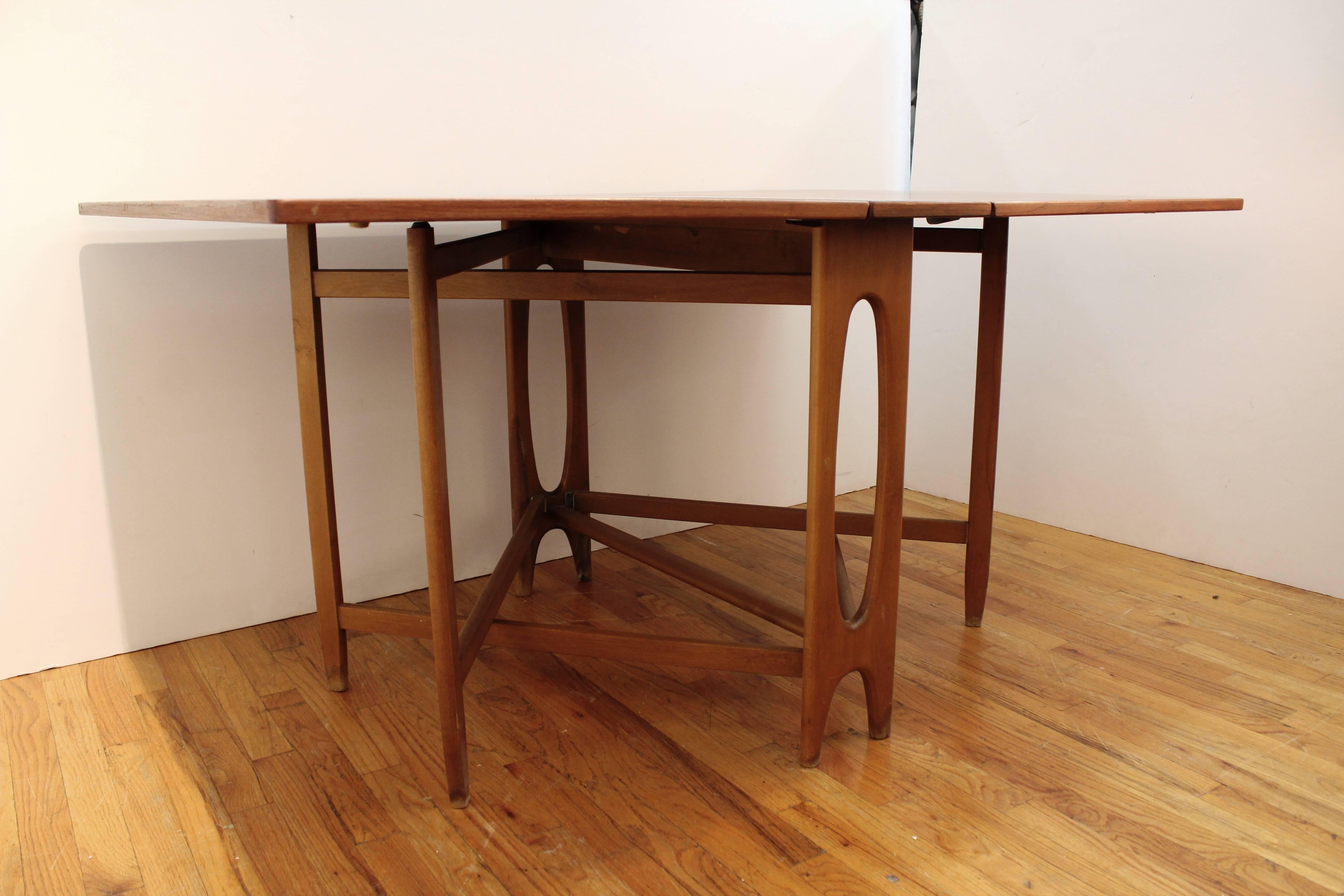 20th Century Mid-Century Modern Style Teak Folding Dining Table