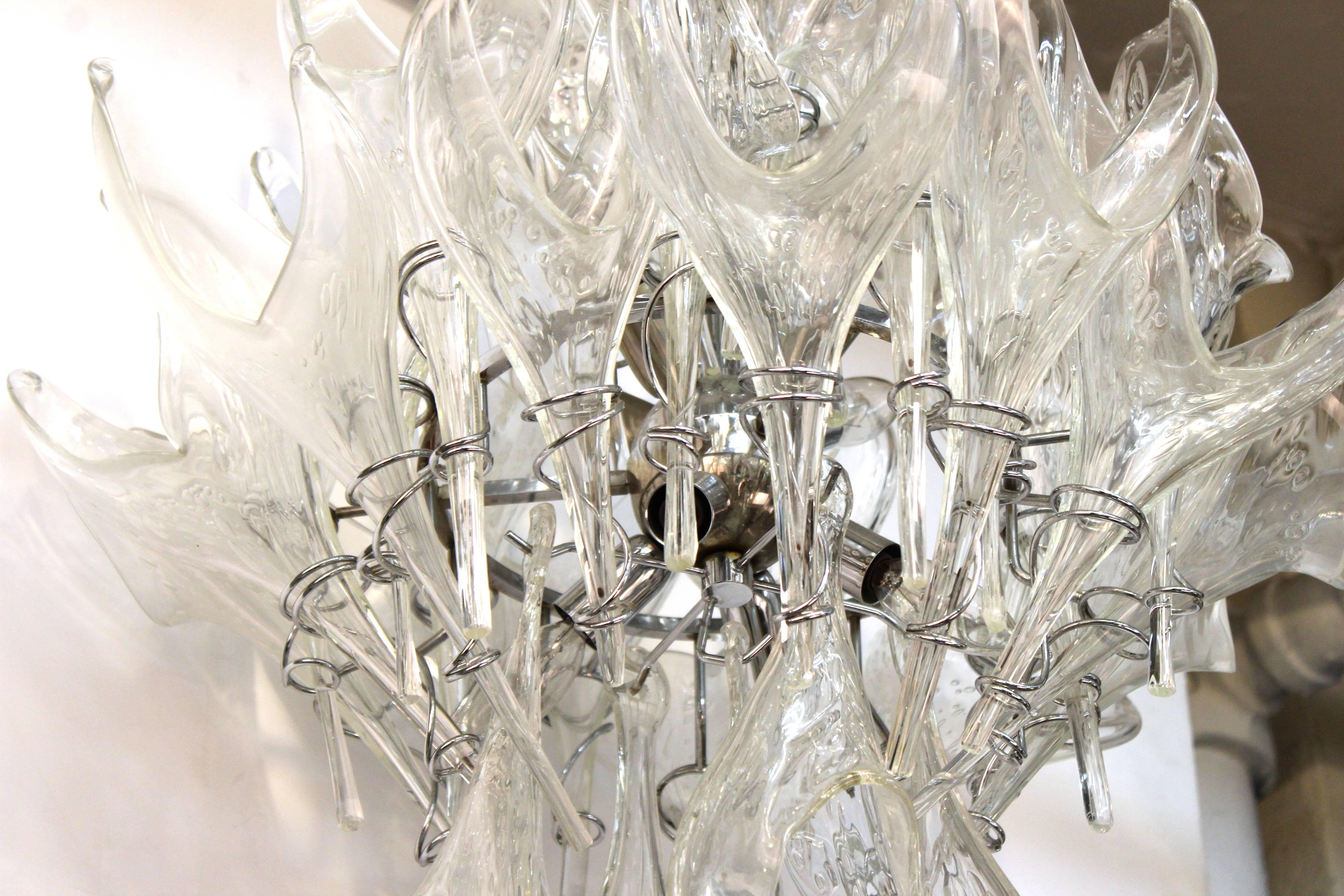 Mid-Century Modern Mid-Century Murano Glass Pulegoso Flame Chandelier