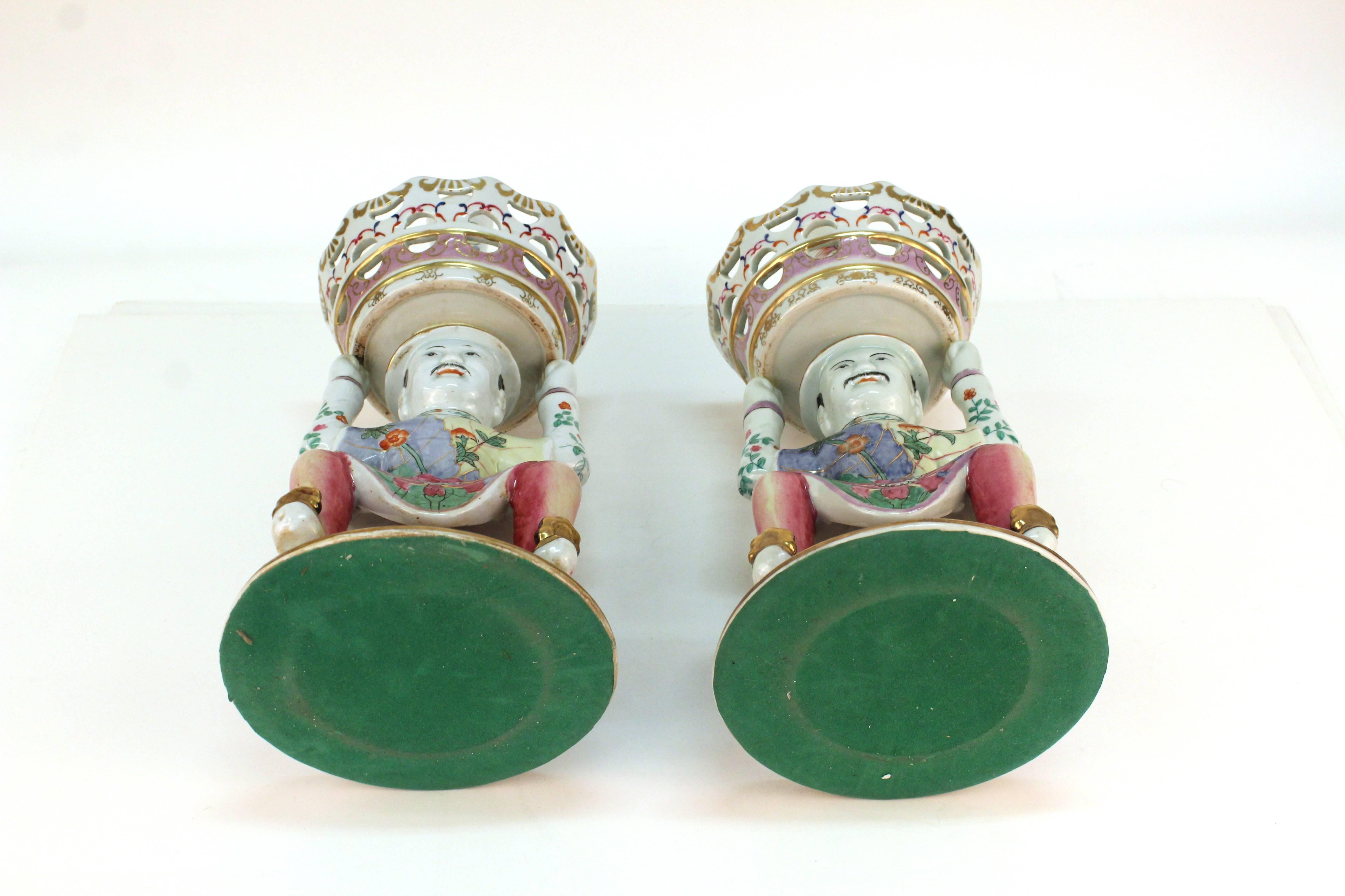 Pair of Mottahedeh Style Chinese Inspired Epergnes For Sale 2
