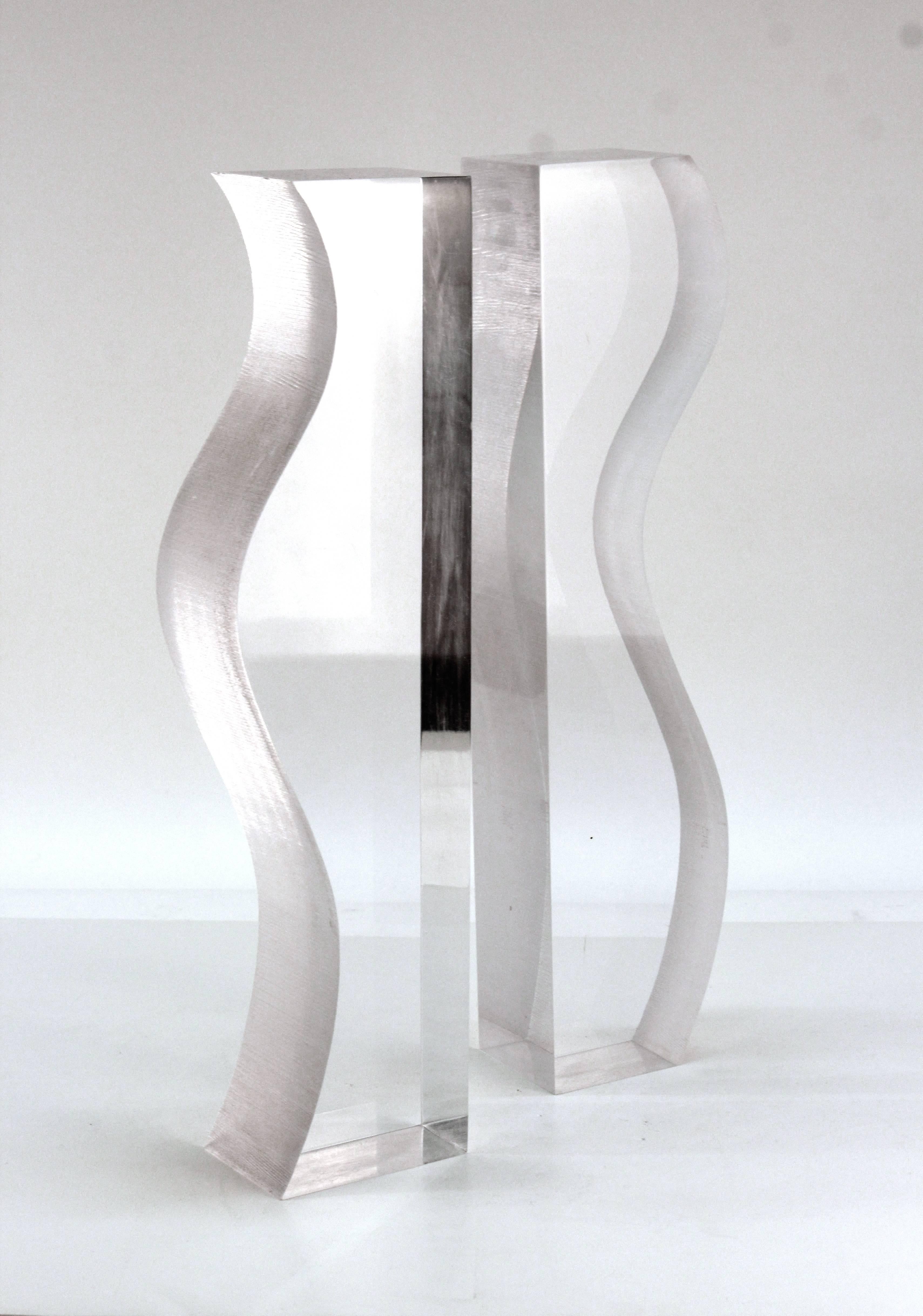 Minimalist Modernist Interlocking Wave Sculptures in Clear Resin