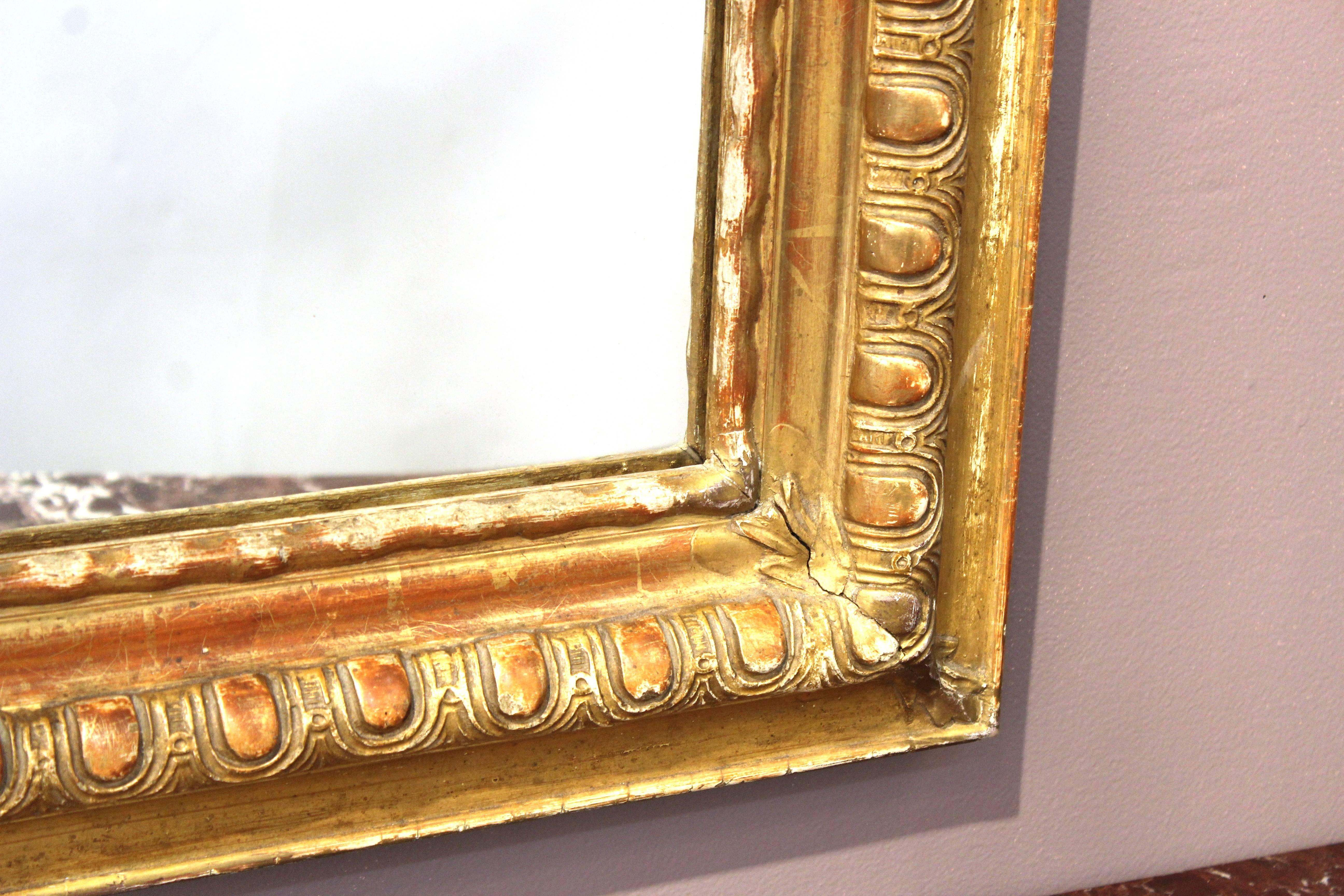French Louis Philippe Period Giltwood Mirror In Good Condition In New York, NY