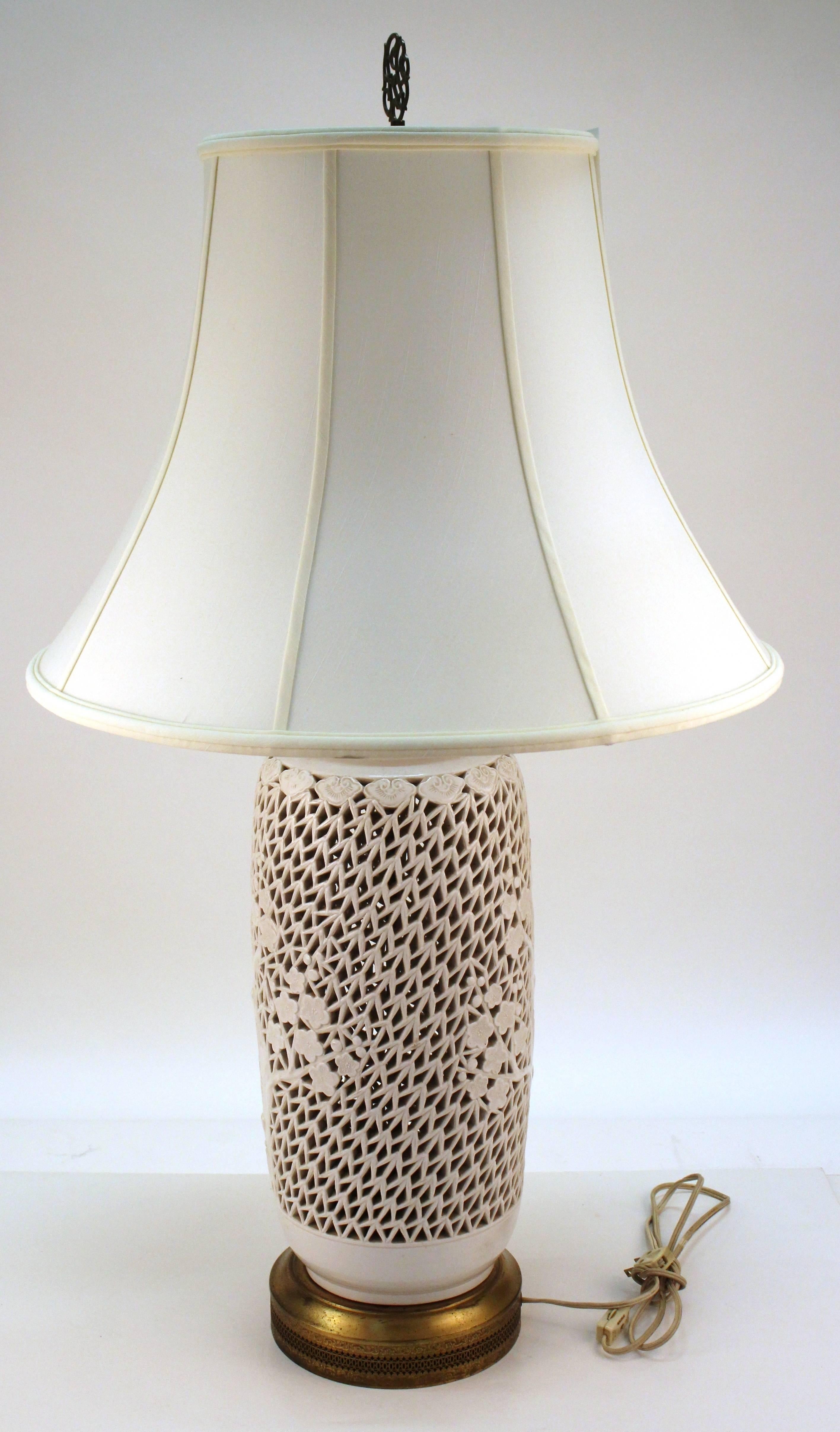 American Blanc de Chine Table Lamp in Blossom Pattern