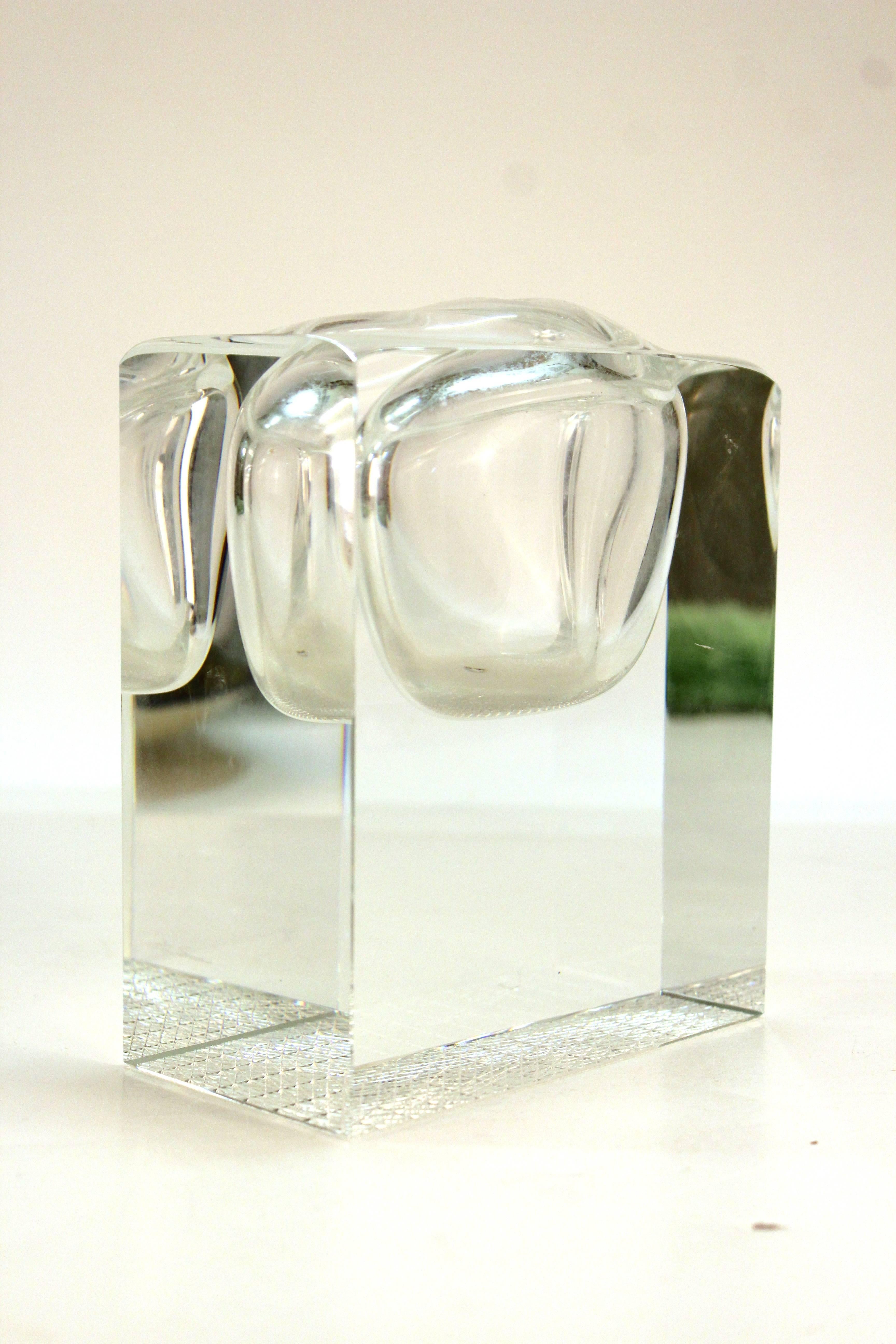 Modernist Lead Crystal Vase In Good Condition For Sale In New York, NY