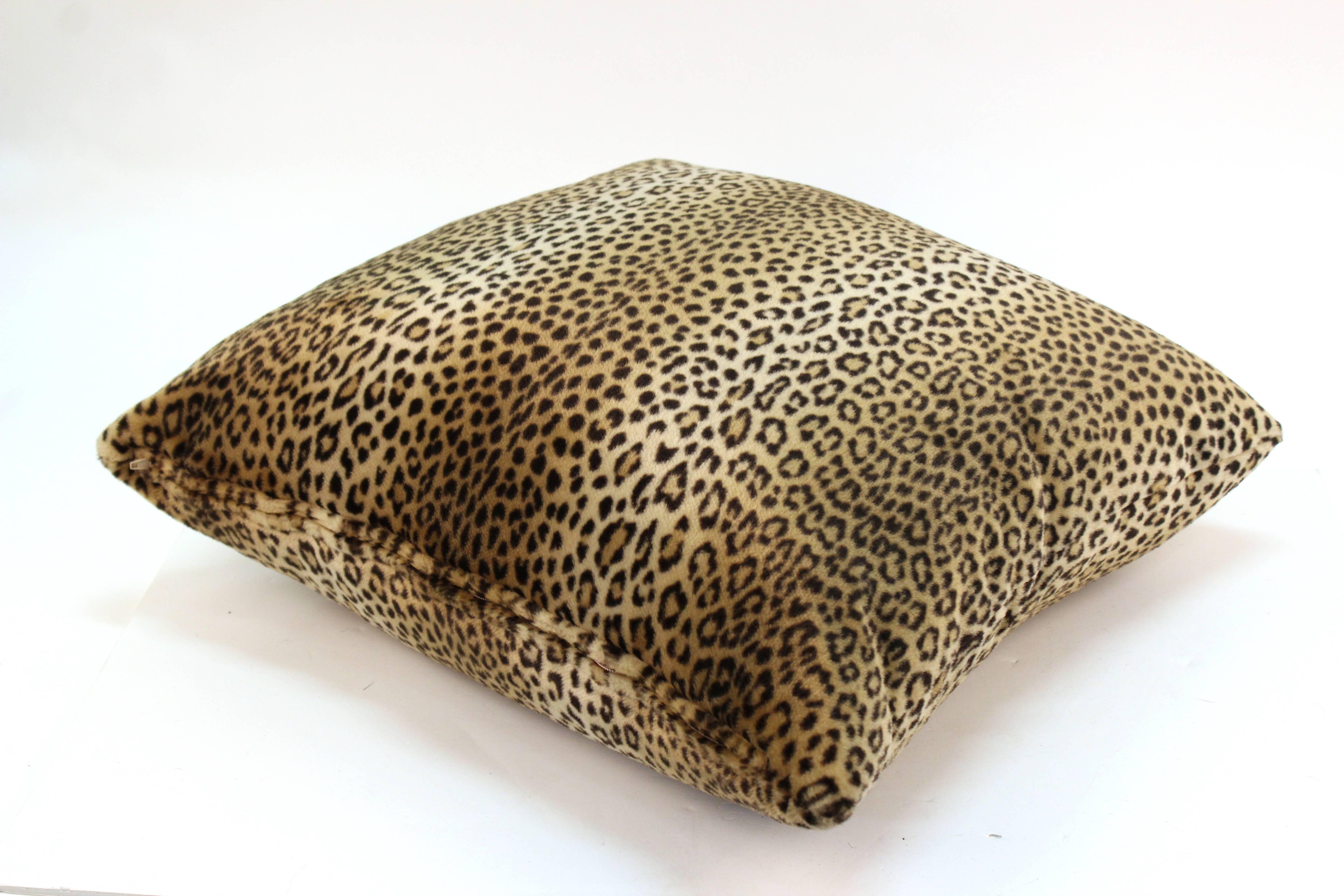 Four Leopard Print Pillows In Excellent Condition In New York, NY