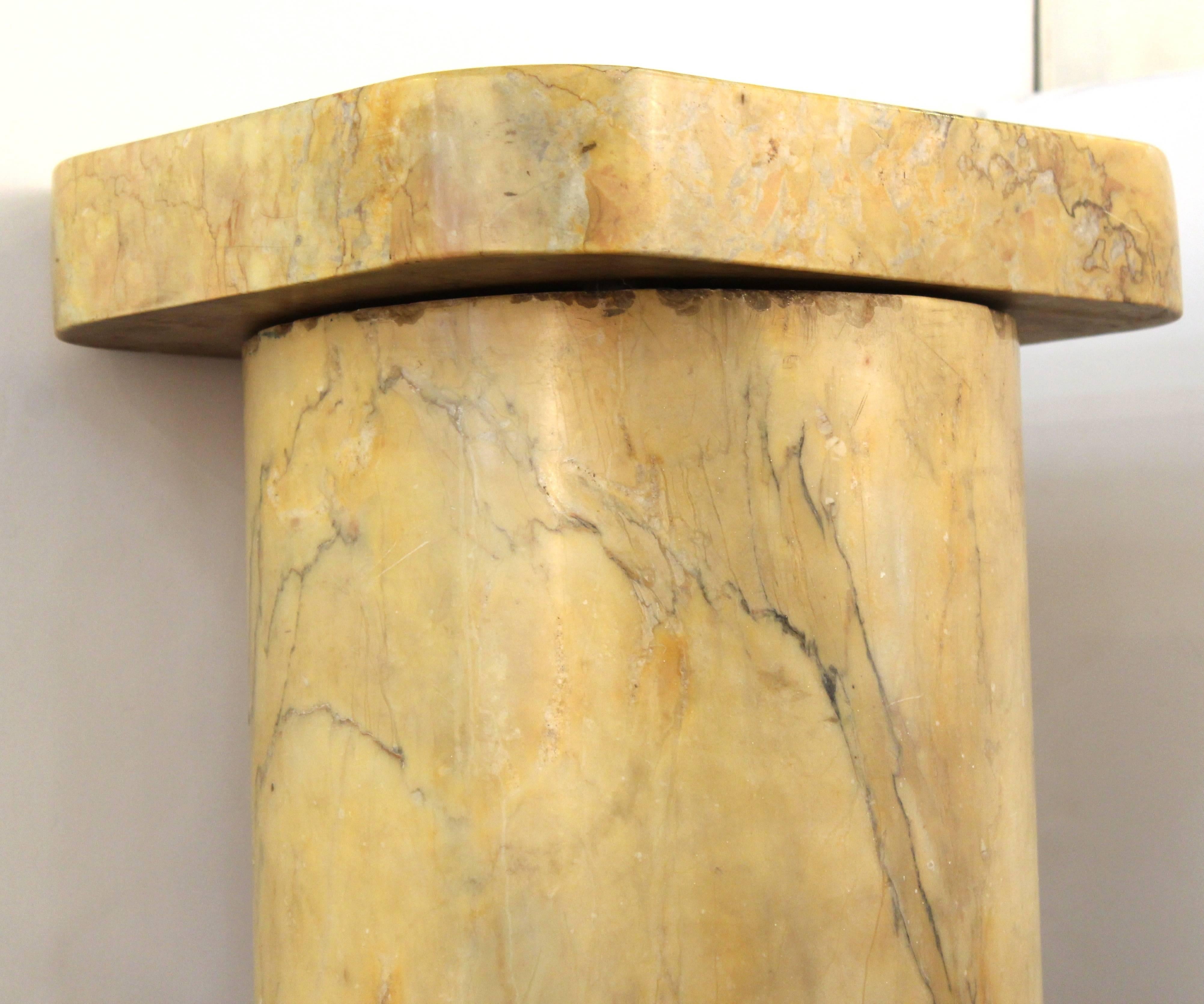 19th Century Pedestal in Solid Marble with Decorative Band in Bronze In Good Condition In New York, NY